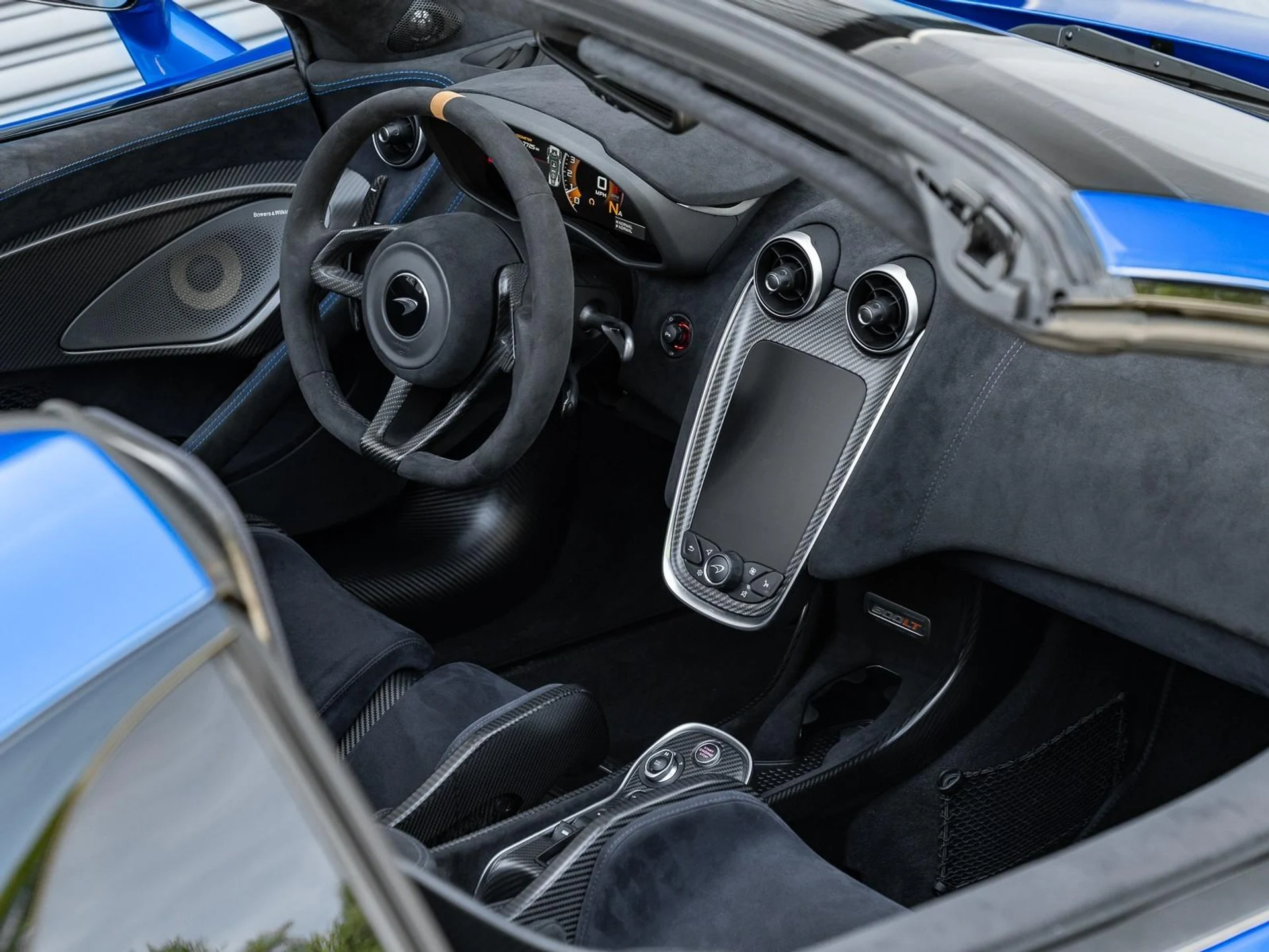 mph009_3078084820_Used_2020_Mc_Laren_600_LT_1754582712_6679706ed8