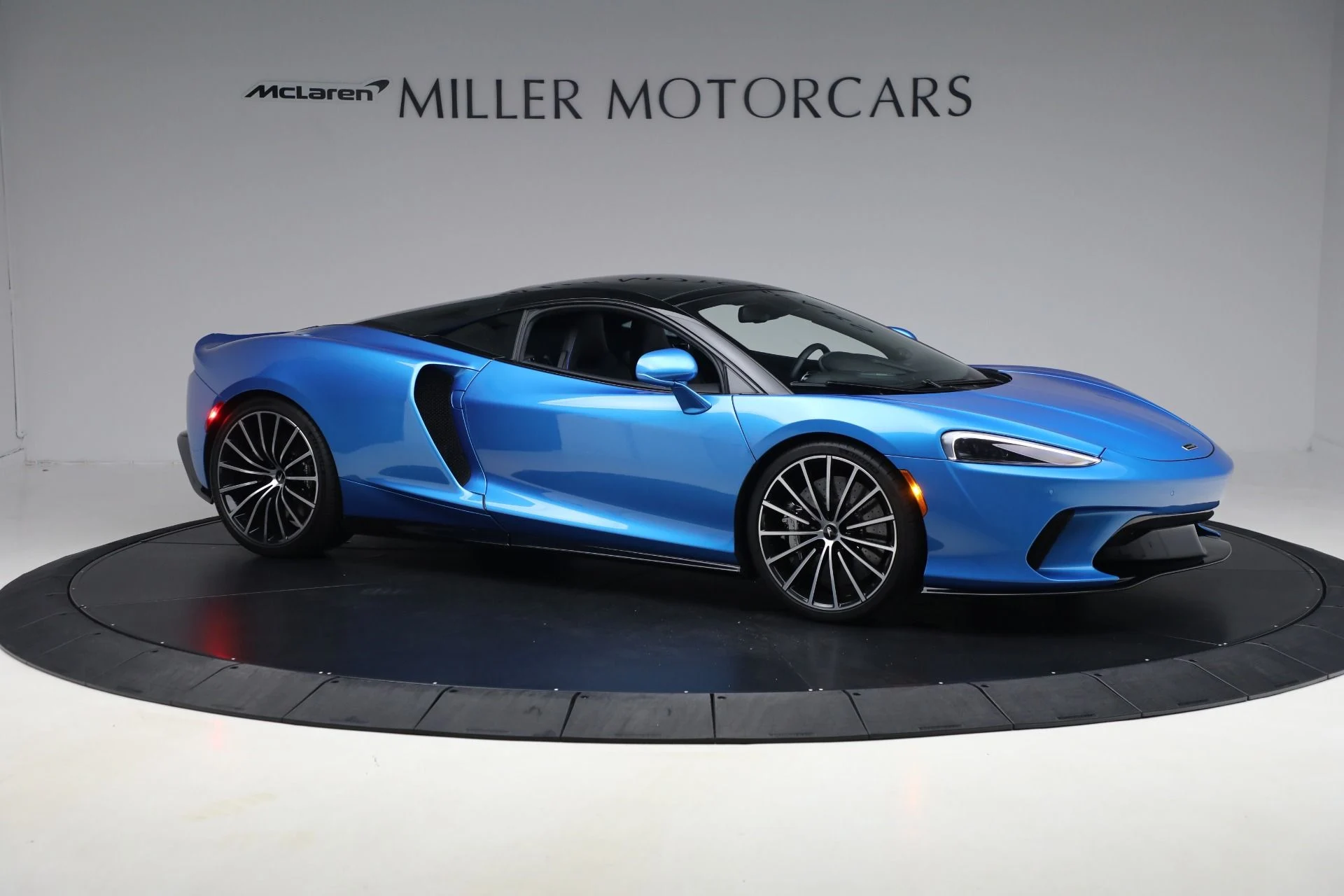 mph009_3092231982_Used_2021_Mc_Laren_GT_Luxe_be8274f843