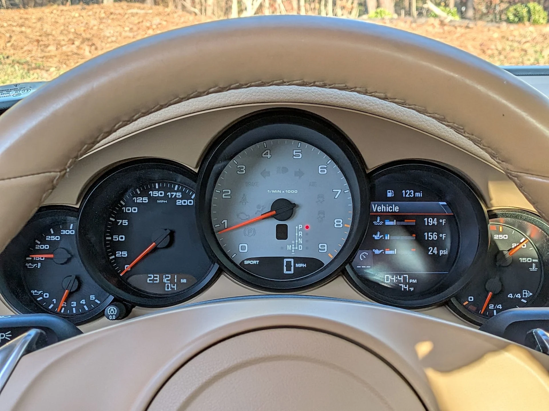 mph009_3109617231_d934174959df66fe3748c22a41ab9823x_3c273f3d99