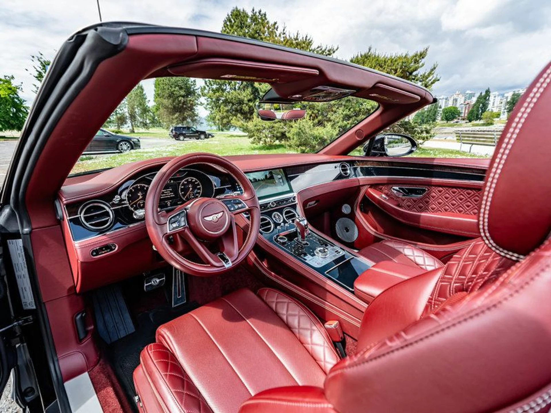 mph009_3115227358_38334218_05299_2020_bentley_continental_gt_convertible_010_2fc4945092