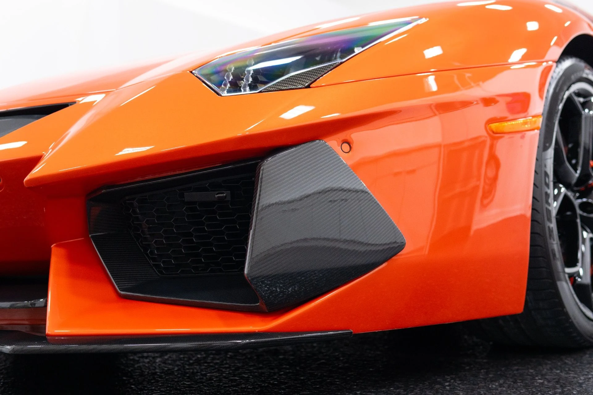 mph009_3115246594_Used_2012_Lamborghini_Aventador_LP_700_4_1769493534_62a19c925b