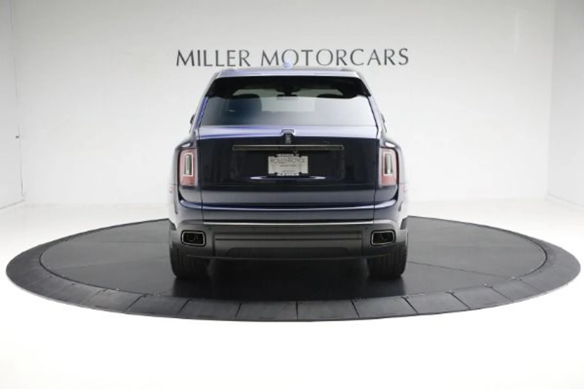 mph009_3115984908_Used_2024_Rolls_Royce_Black_Badge_Cullinan_b5267d6b2f