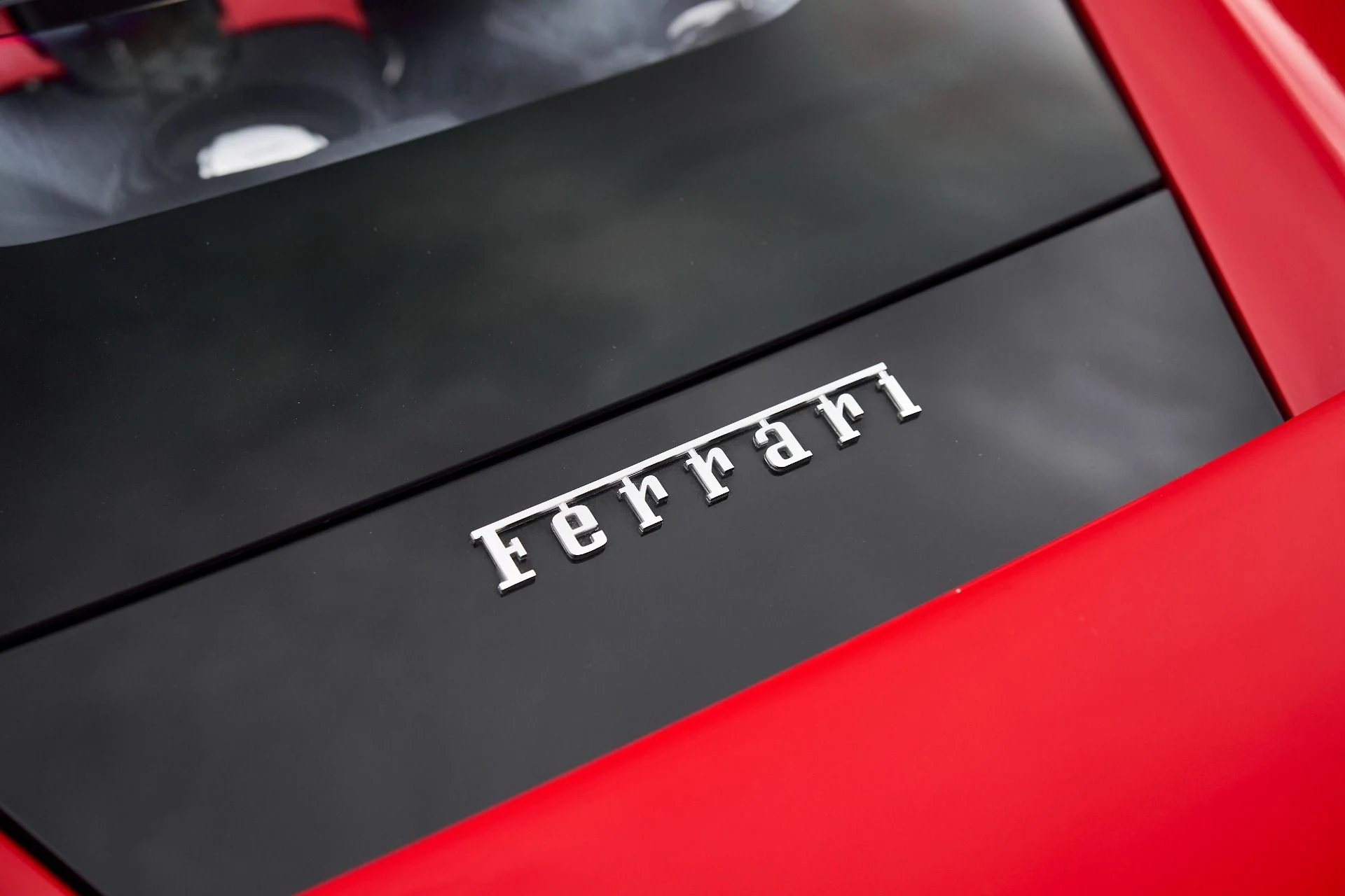 mph009_311651248_Used_2020_Ferrari_F8_Tributo_Base_1761597612_e4e86b2f9f