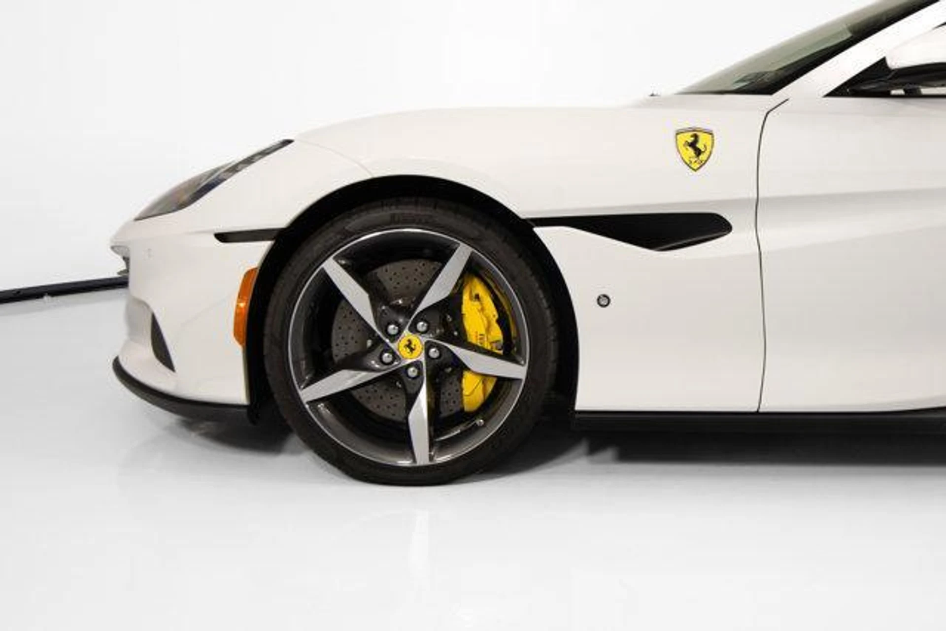 mph009_3121512552_W_O6_ELL_6_E_d8n16_ZG_87wkp_Ql2q0_089fa73b0e