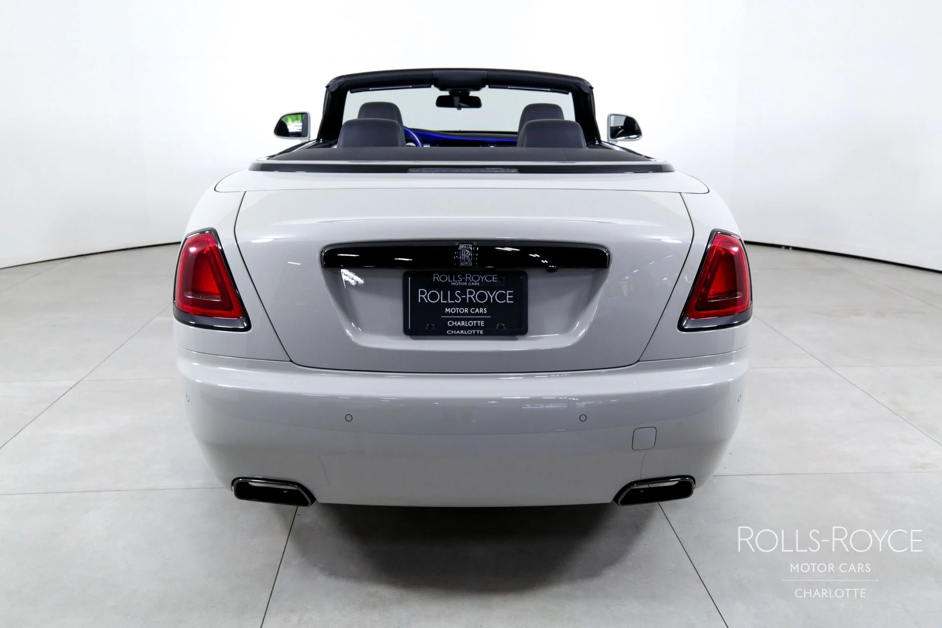 mph009_3124155006_Used_2021_Rolls_Royce_Black_Badge_Dawn_1752164032_3c22254eb5