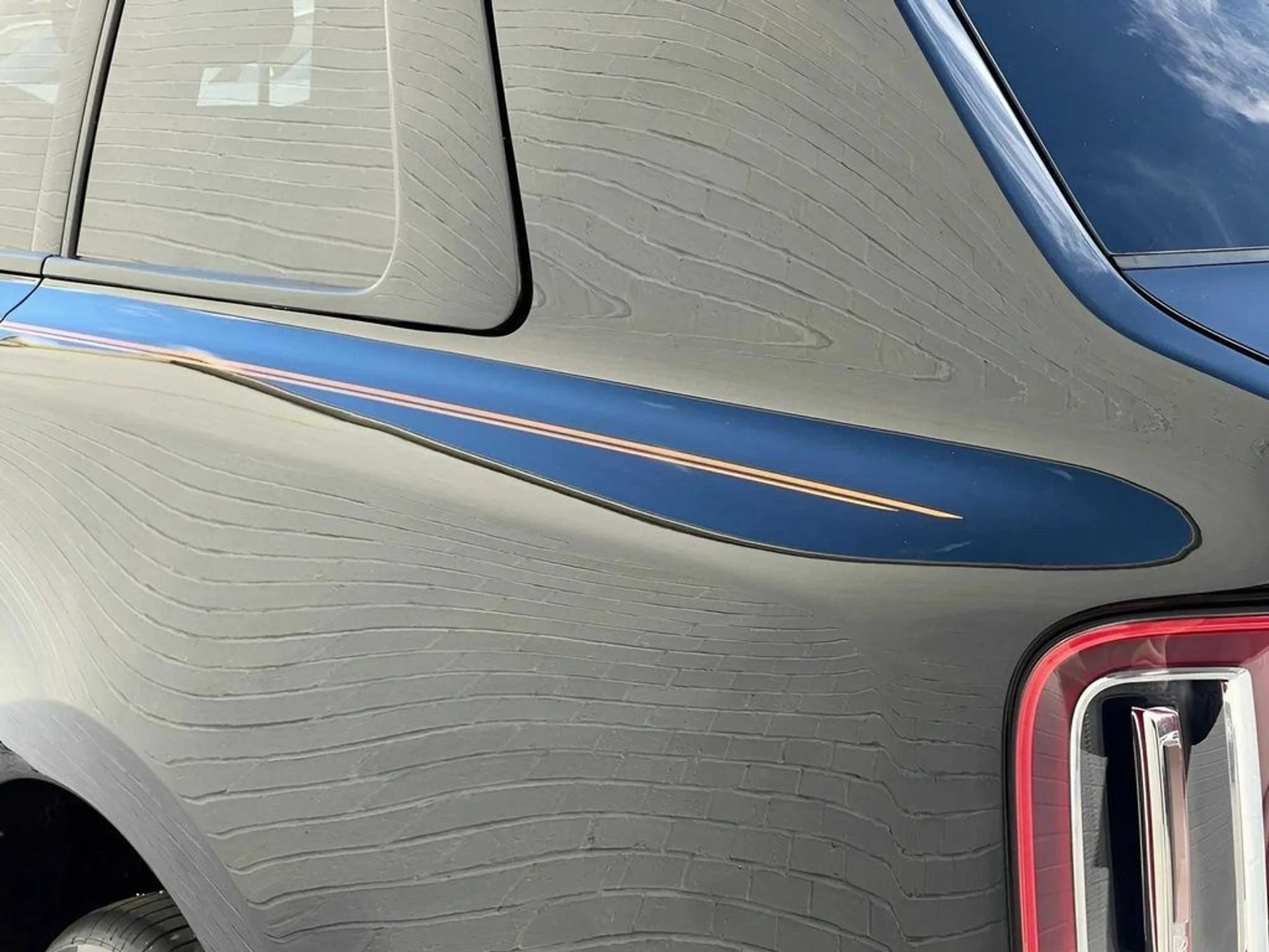 mph009_3126230312_8225e111ebc8f0b9f8a3fc8da665cab2x_7c3be187ca