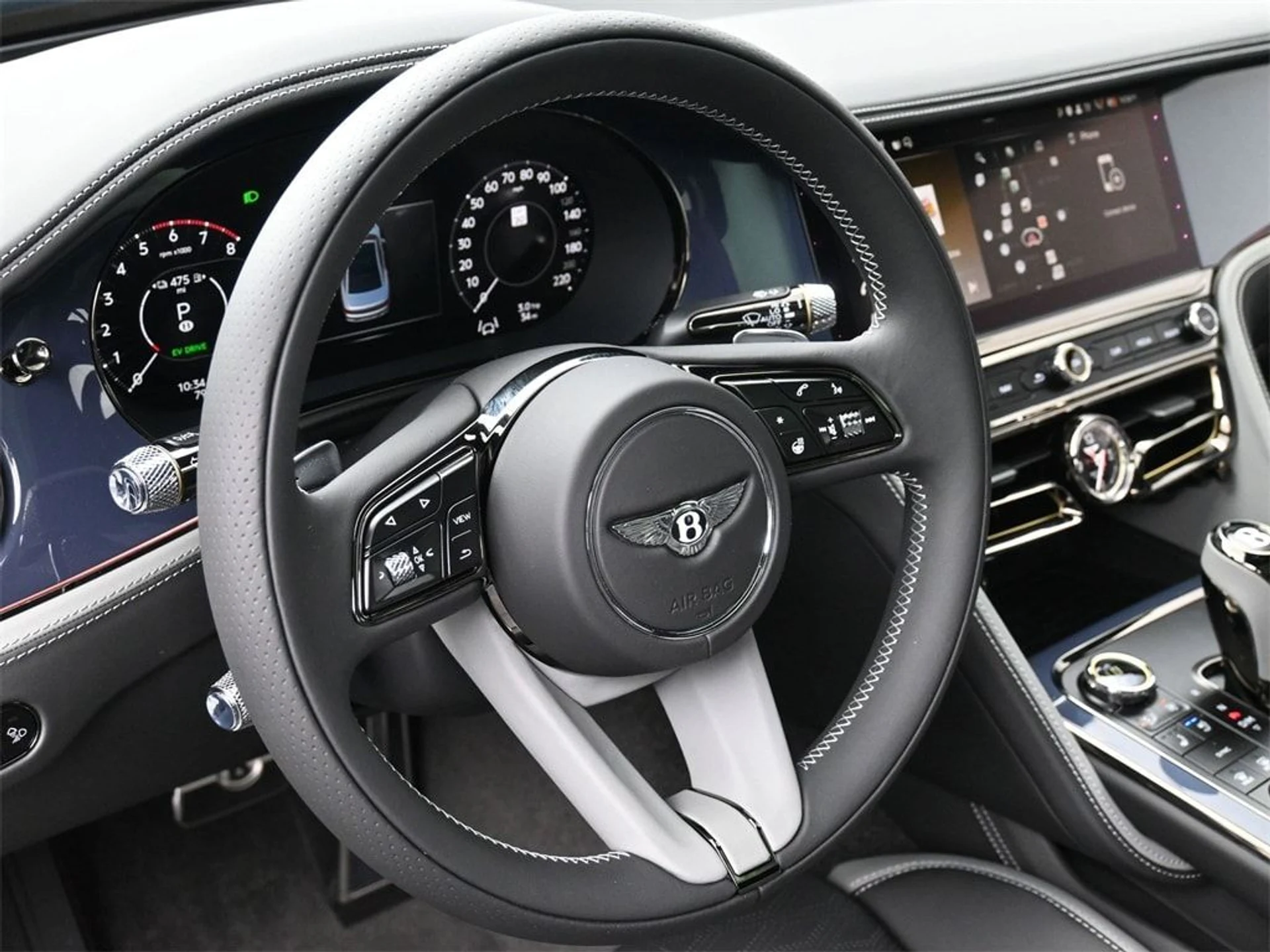 mph009_3130851322_8ddf75f2b5c9e124b3e52aeccece0408x_bc5059d371