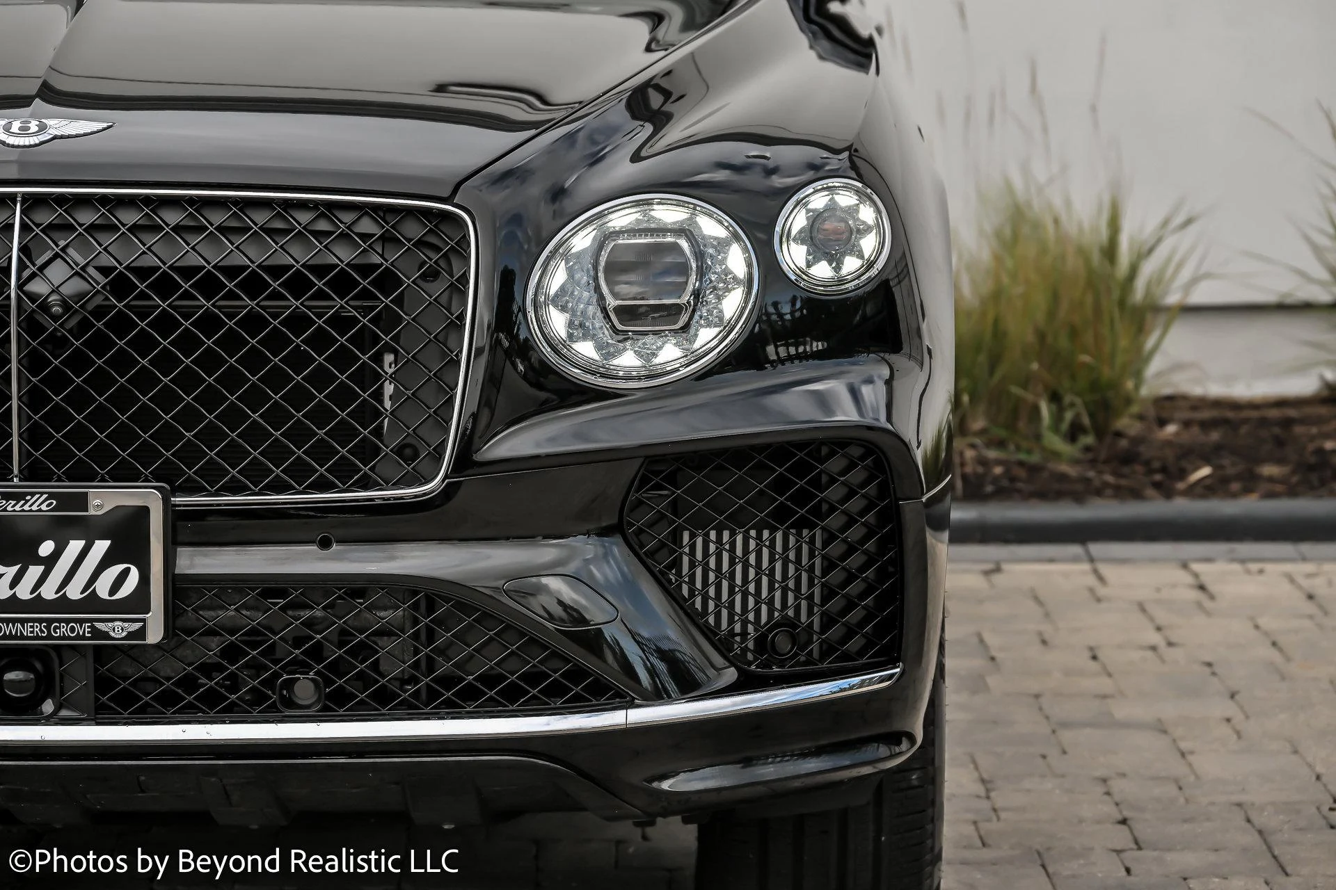 mph009_3135108012_Used_2024_Bentley_Bentayga_Hybrid_1759997516_7f0d79cfb9