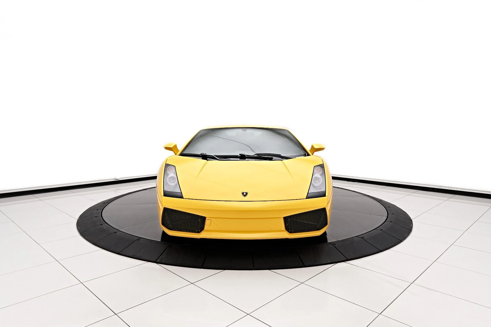 mph009_3136487902_Used_2005_Lamborghini_Gallardo_1703127301_def7c26247