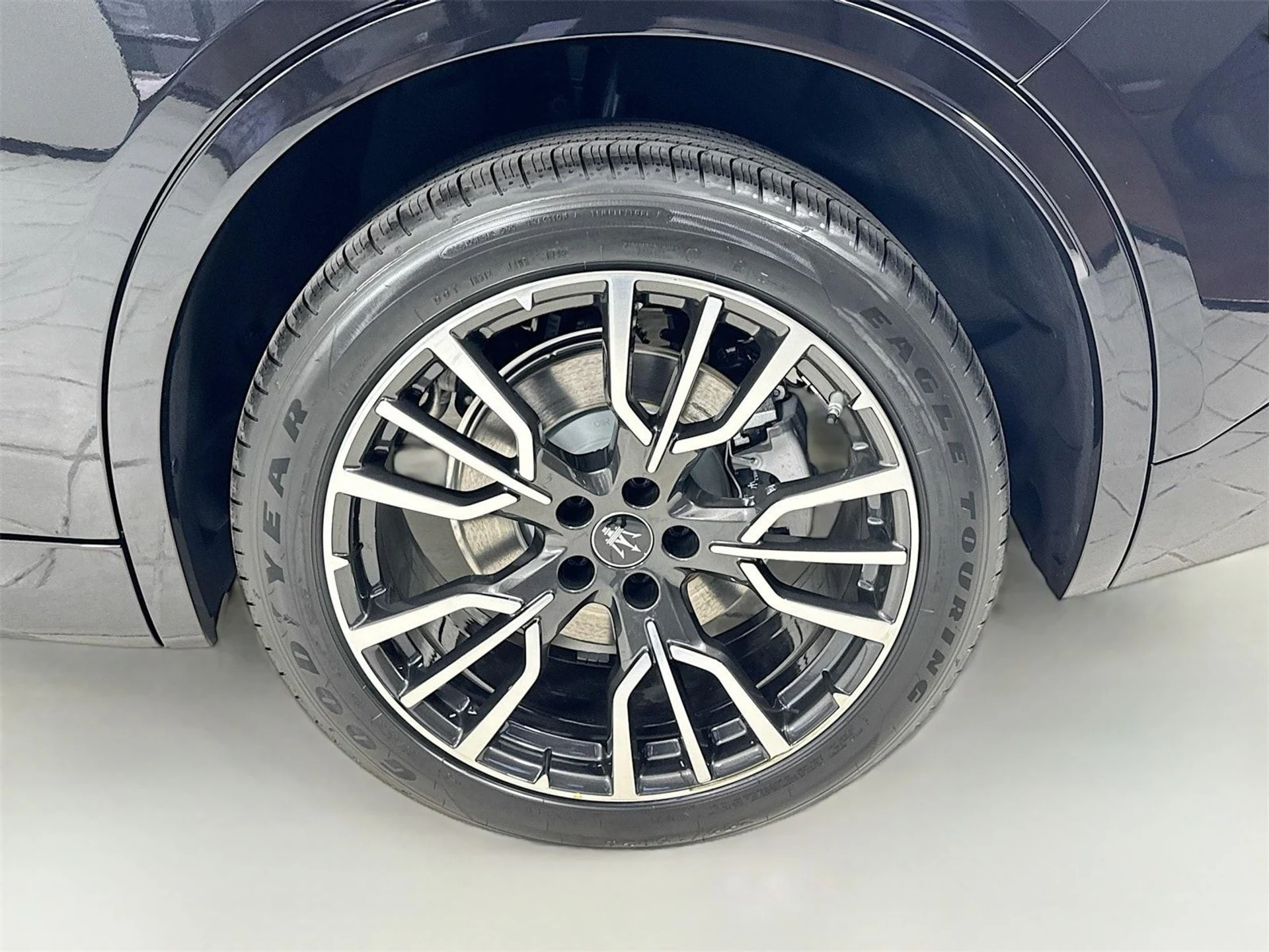 mph009_3139886531_10ce8542d42b17cd9c836f6872235e1ex_d188b63498