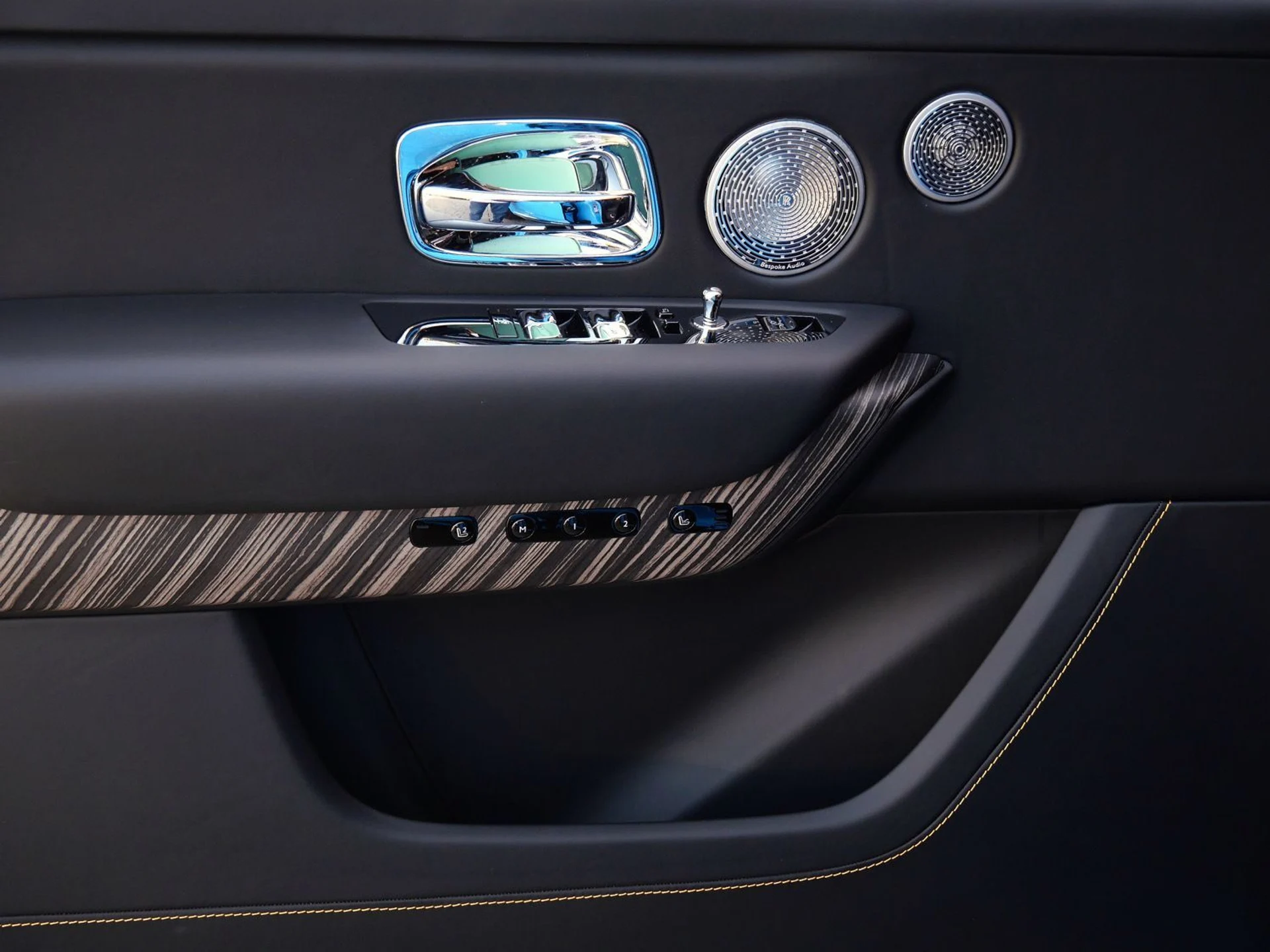 mph009_3142673928_6102c00ea28ea62a5e37db99ea3f8a42x_fb8a49fdff