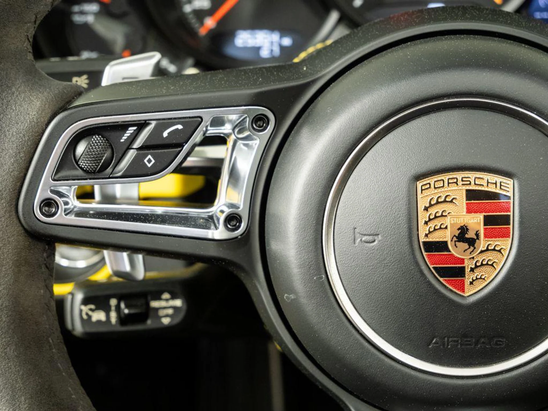 mph009_3145272135_K0c3_B6i_F_lim5_WSHC_Djz_Qmc9c_A_64ae1b90a0