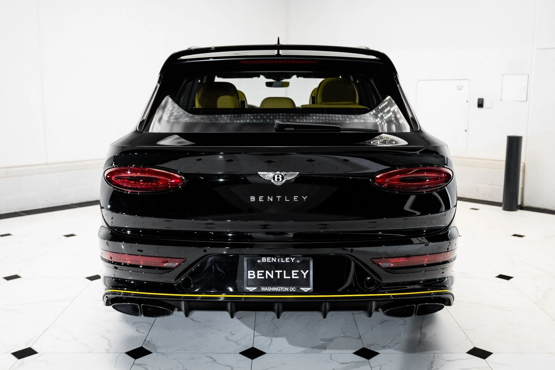 mph009_3150330847_Used_2024_Bentley_Bentayga_S_V8_1734149546_c2b6a895b3