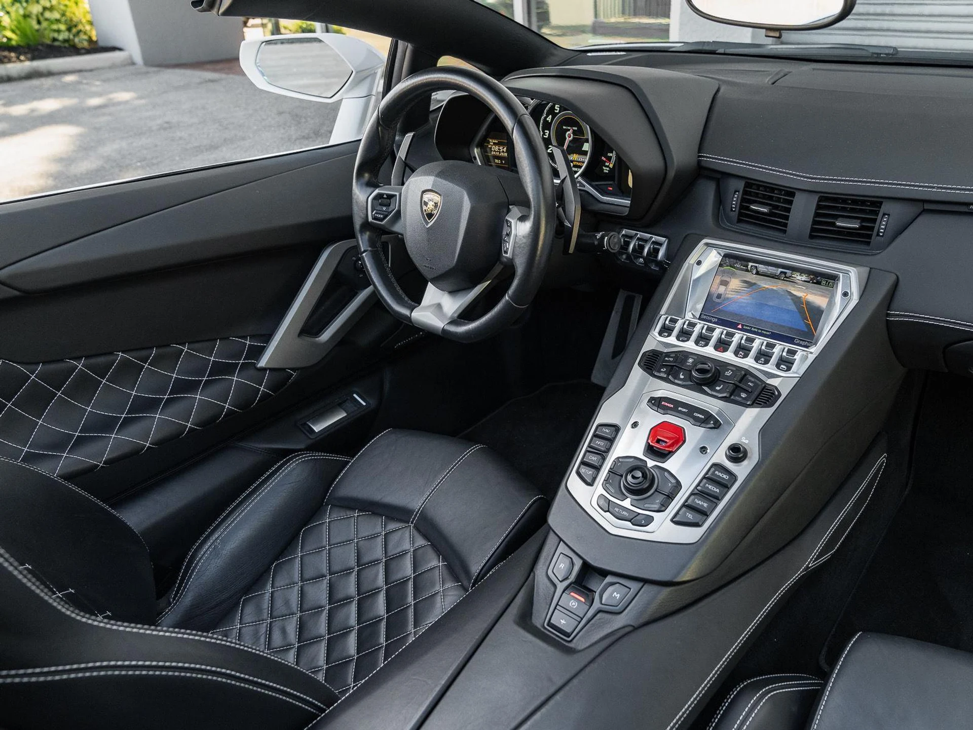 mph009_3150877307_Used_2016_Lamborghini_Aventador_LP_700_4_1777082789_d23227c928