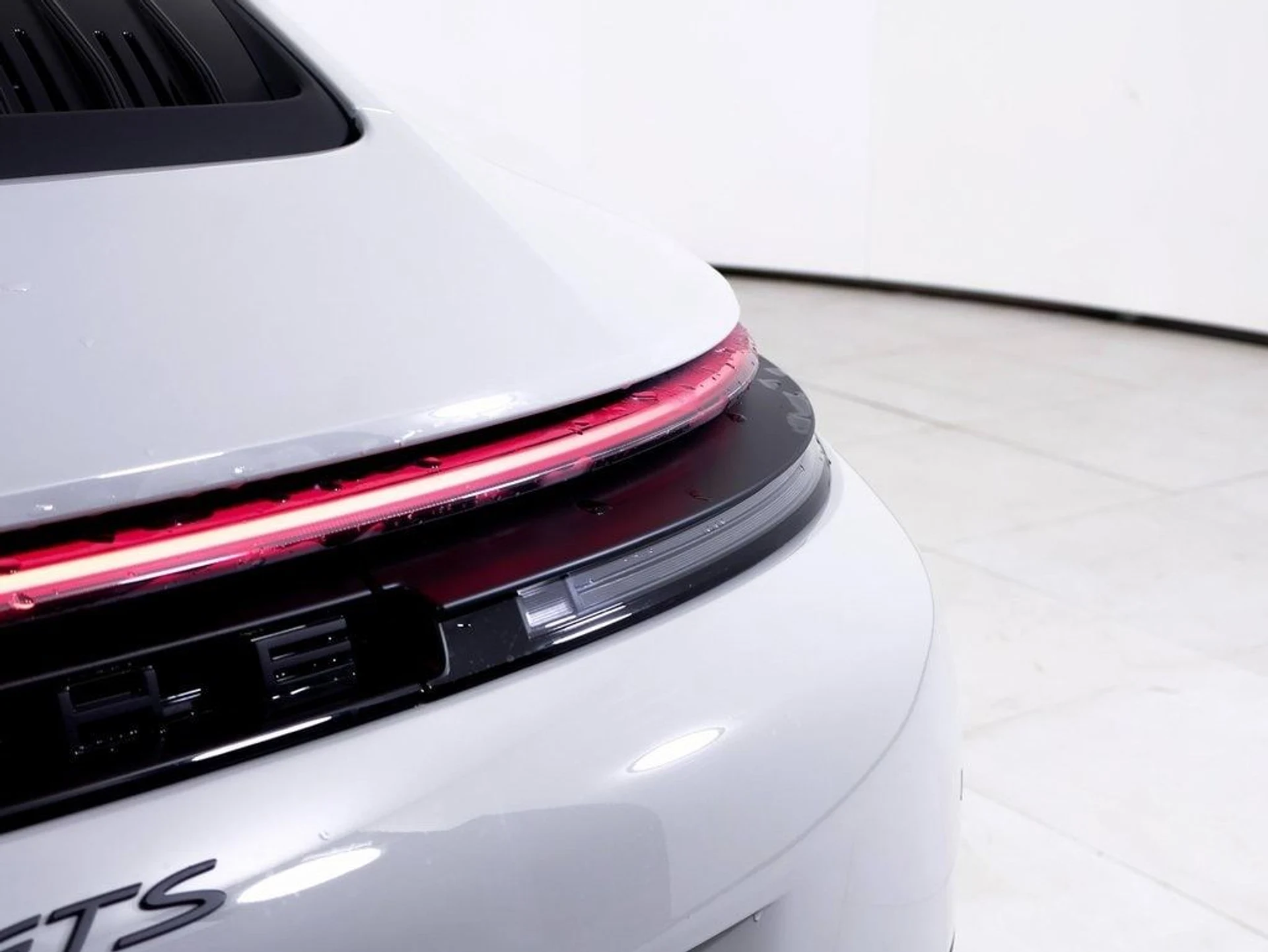 mph009_31604245_378c6eae9d86c35aa754758f6c9f8e22x_b1a23927dc