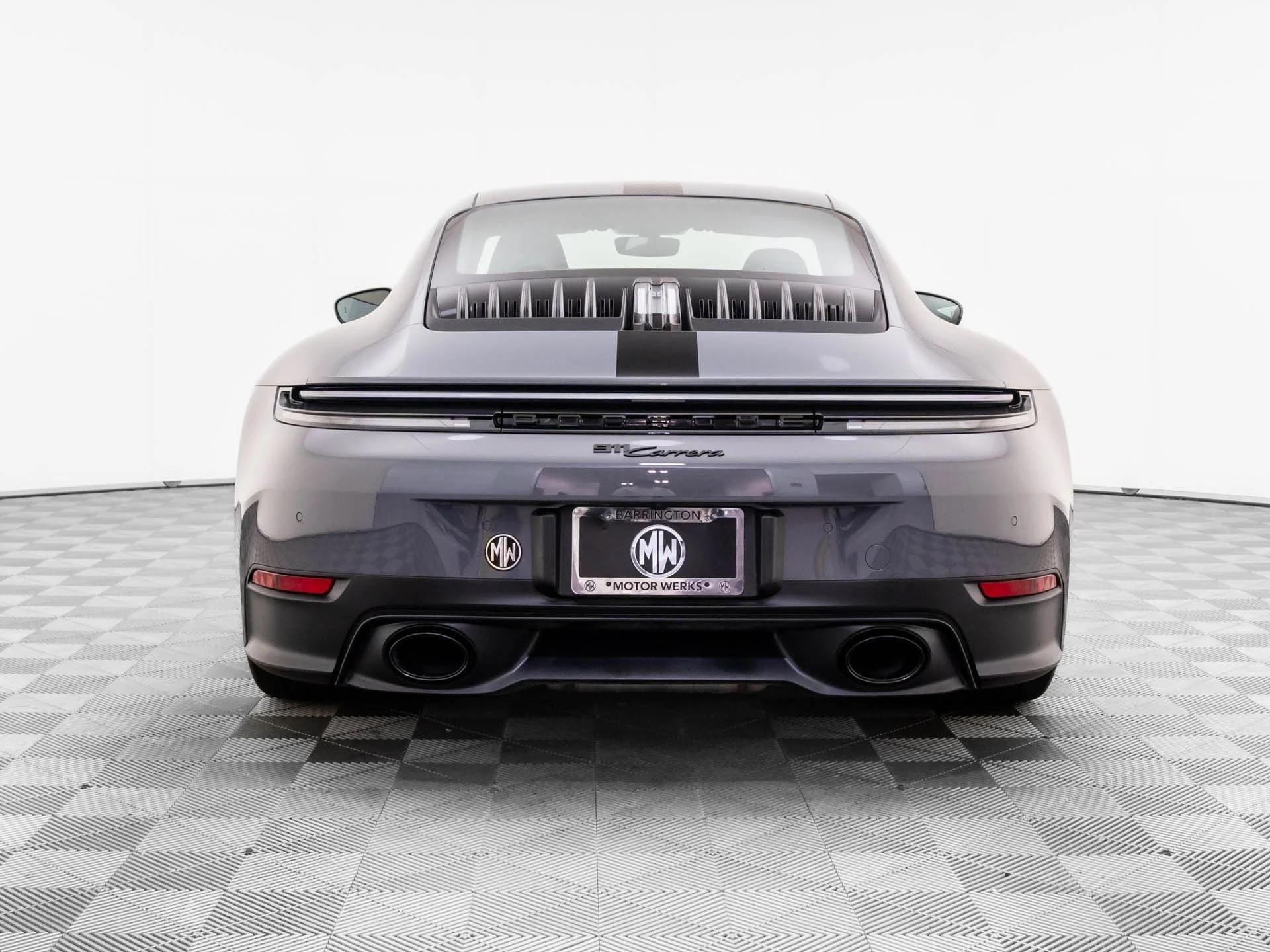 mph009_3168832161_536503df543c167bd2f53d44041f8bf5x_583e28d893