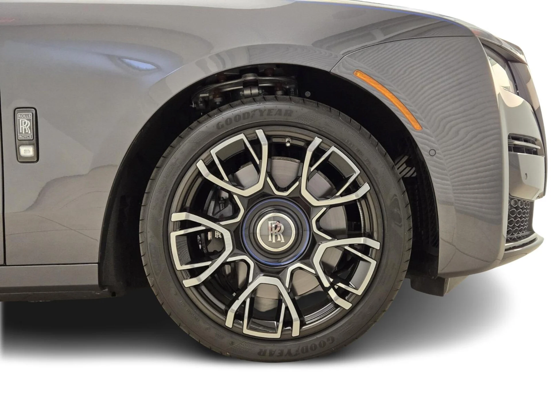 mph009_3169521046_Used_2023_Rolls_Royce_Ghost_1741259137_6190ca9368