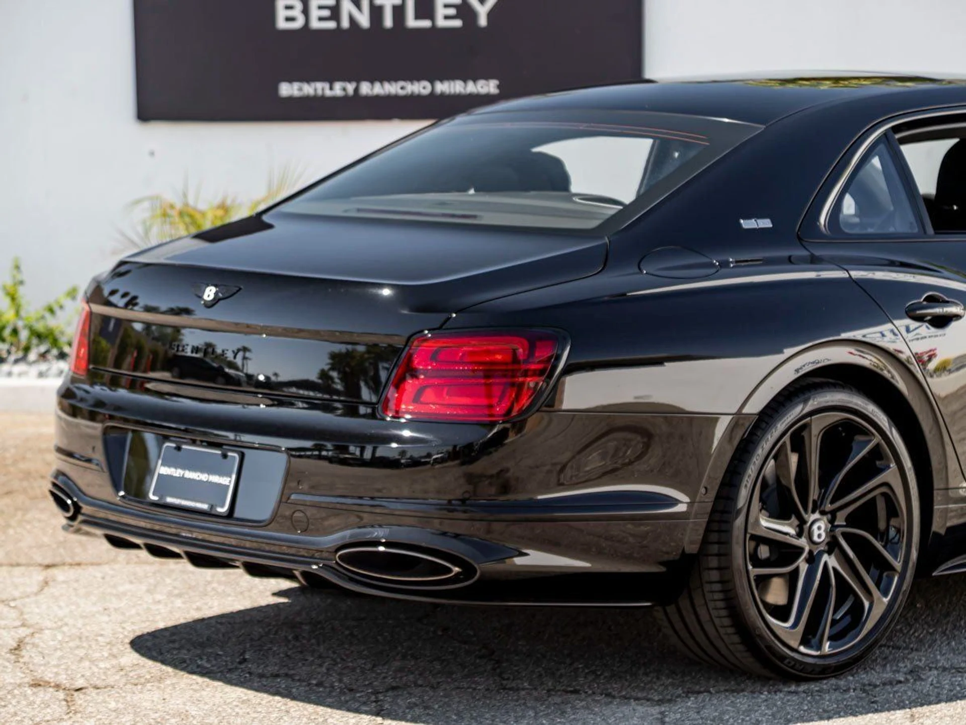 mph009_3169863890_10_1292fd5f3c