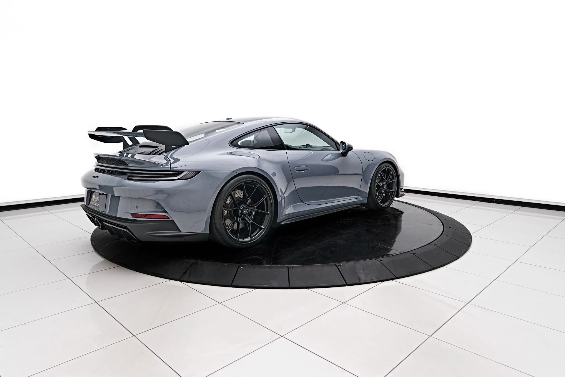 mph009_3171261490_Used_2023_Porsche_911_GT_3_1723305784_8772f12b33