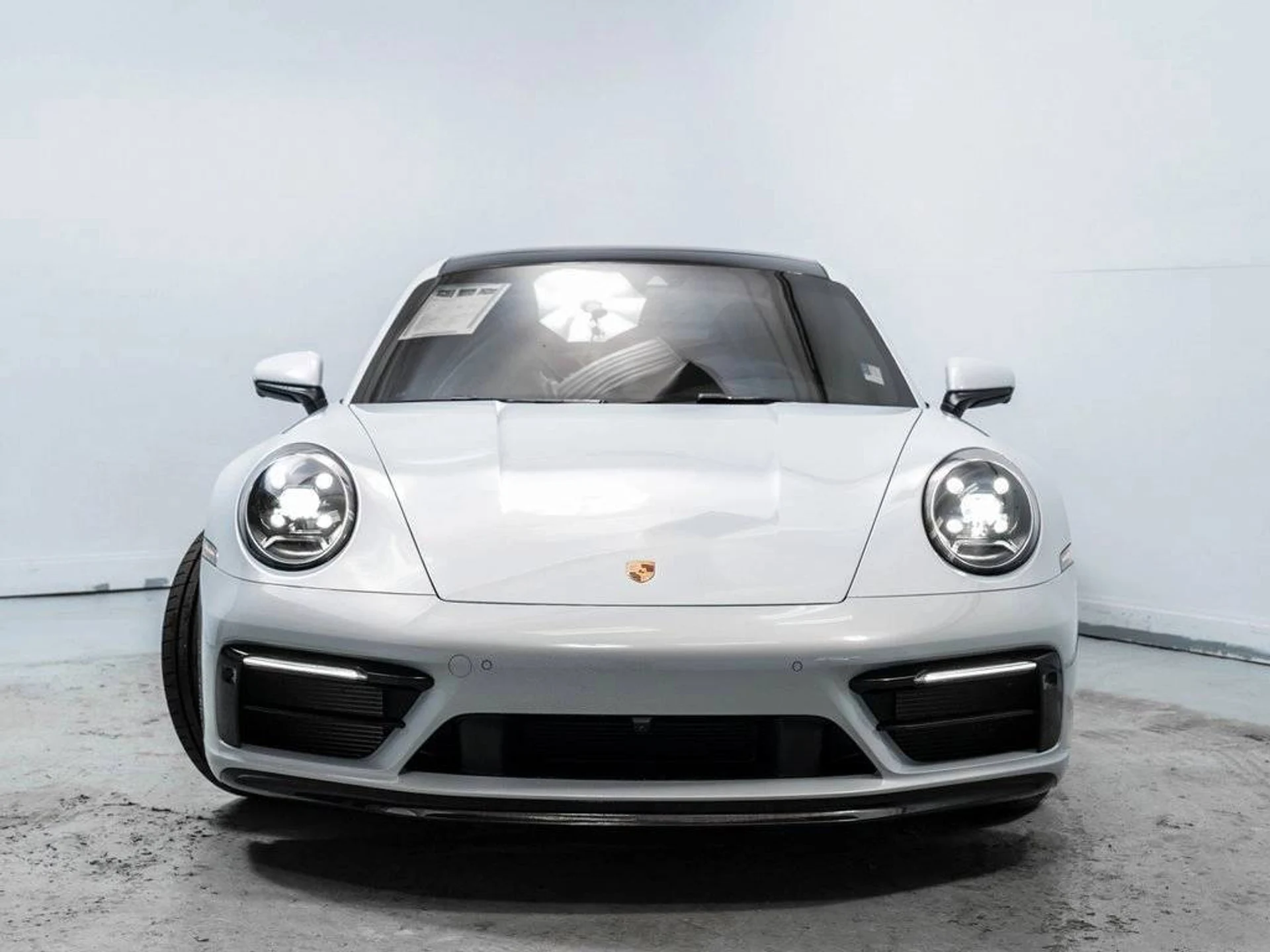 mph009_3177310529_e8c22bf19c6c4572955779a6b81ce1ed_74364f7d1e