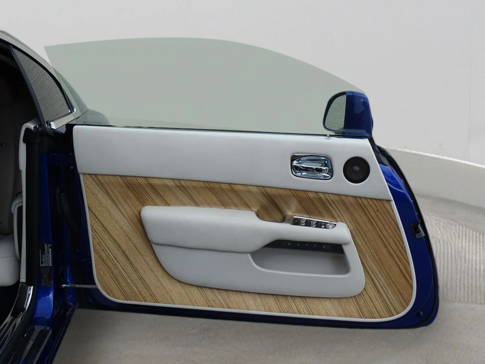 mph009_3177919749_ds5ta5aos0qx8mxahkipw6pmrai8_7caf9ec0ef