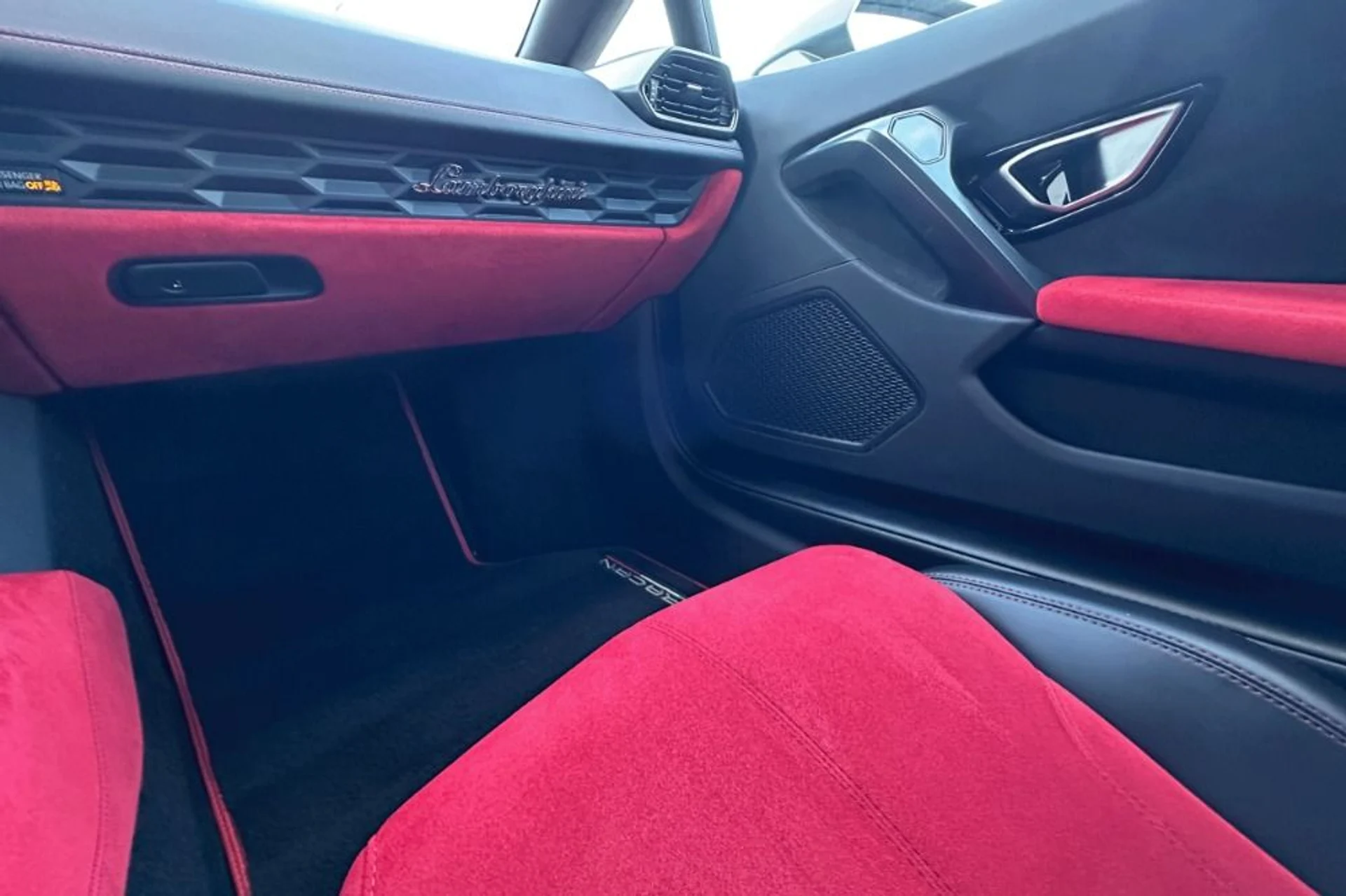 mph009_3197720068_Used_2015_Lamborghini_Huracan_LP_610_4_1767011478_be32903576