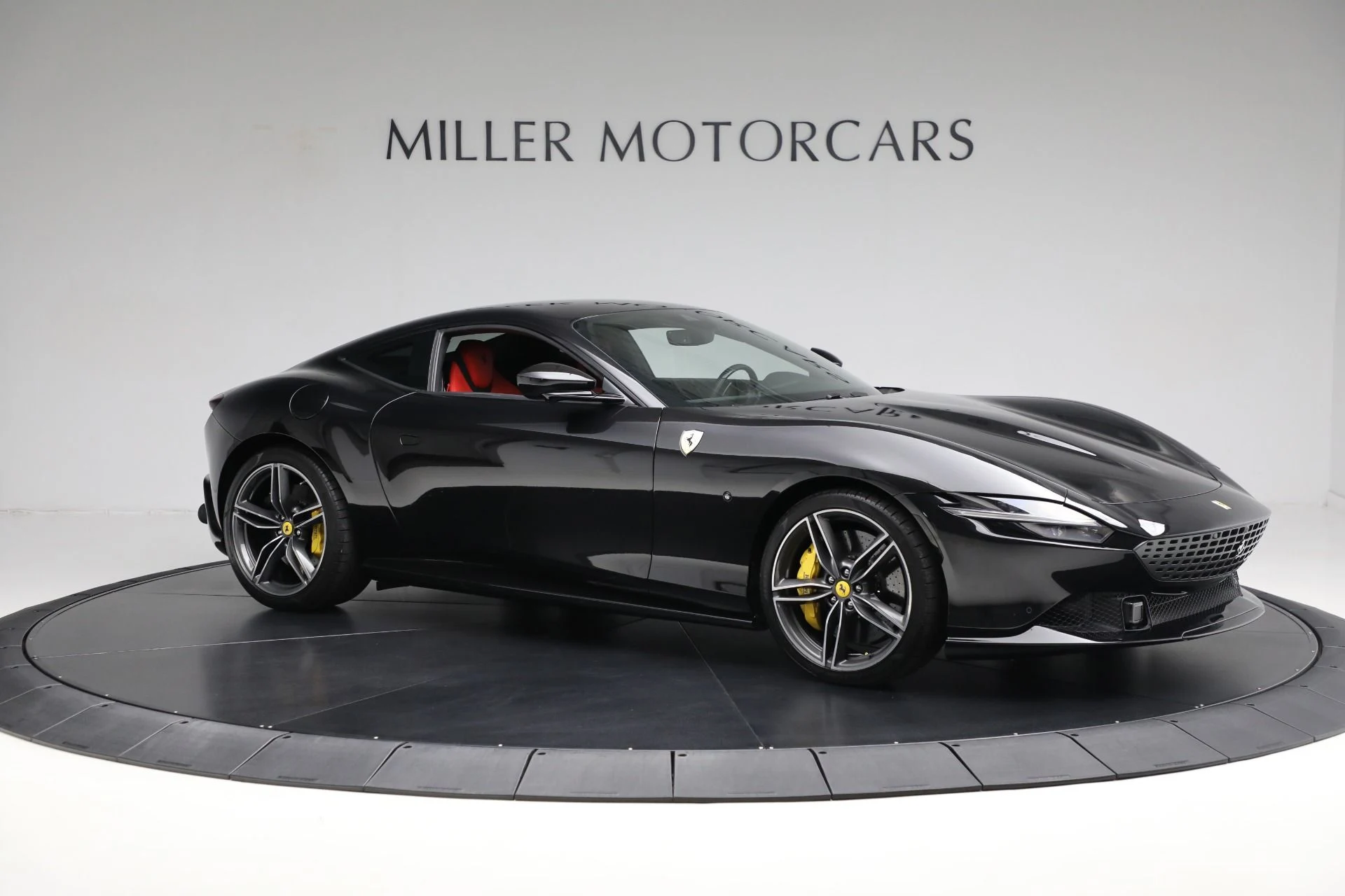 mph009_3198595574_Used_2022_Ferrari_Roma_1707749900_8641c2737a
