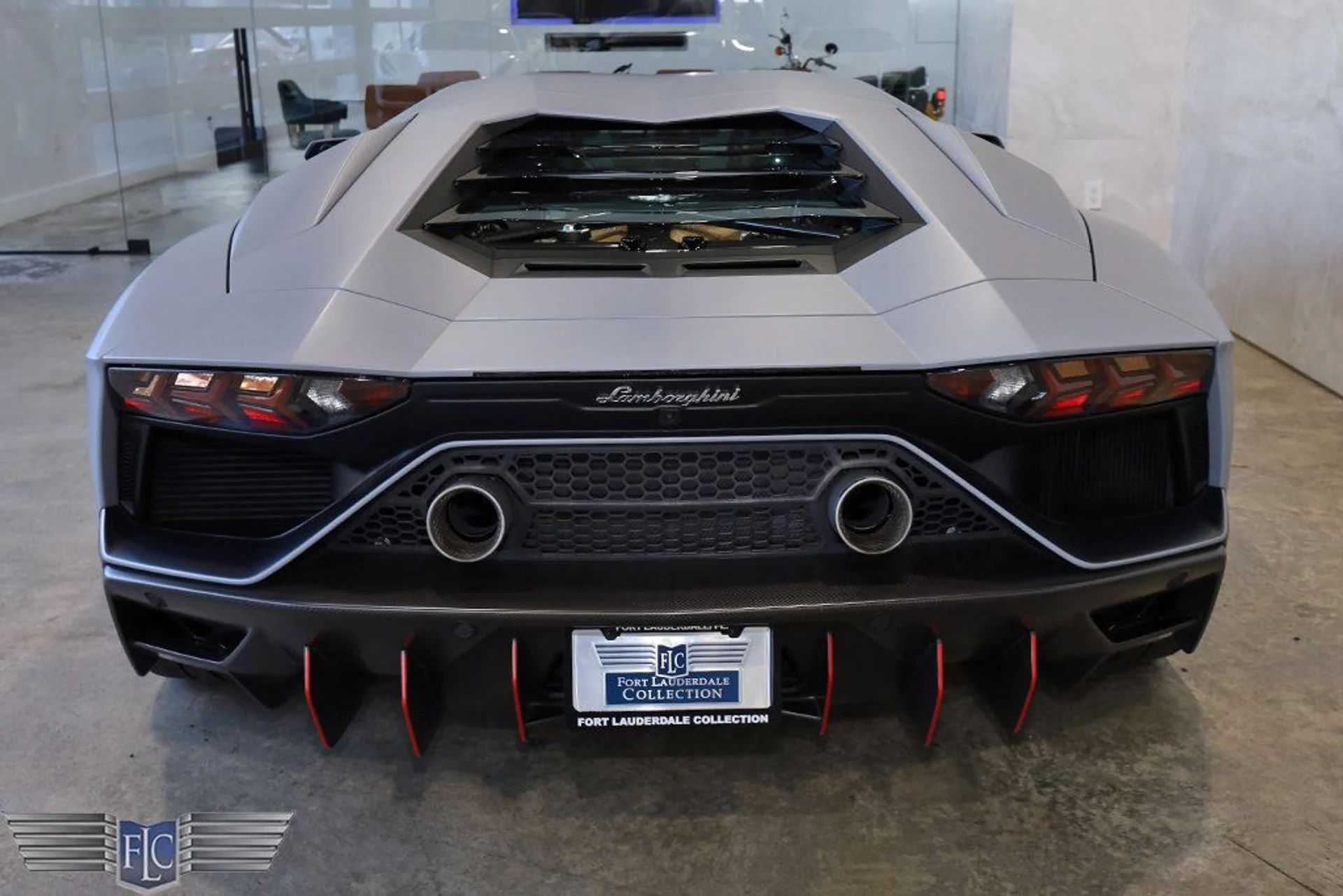 mph009_3203429936_used_2022_lamborghini_aventador_lp7804ultimaecoupe_9689_22906209_10_1024_b327d356ef