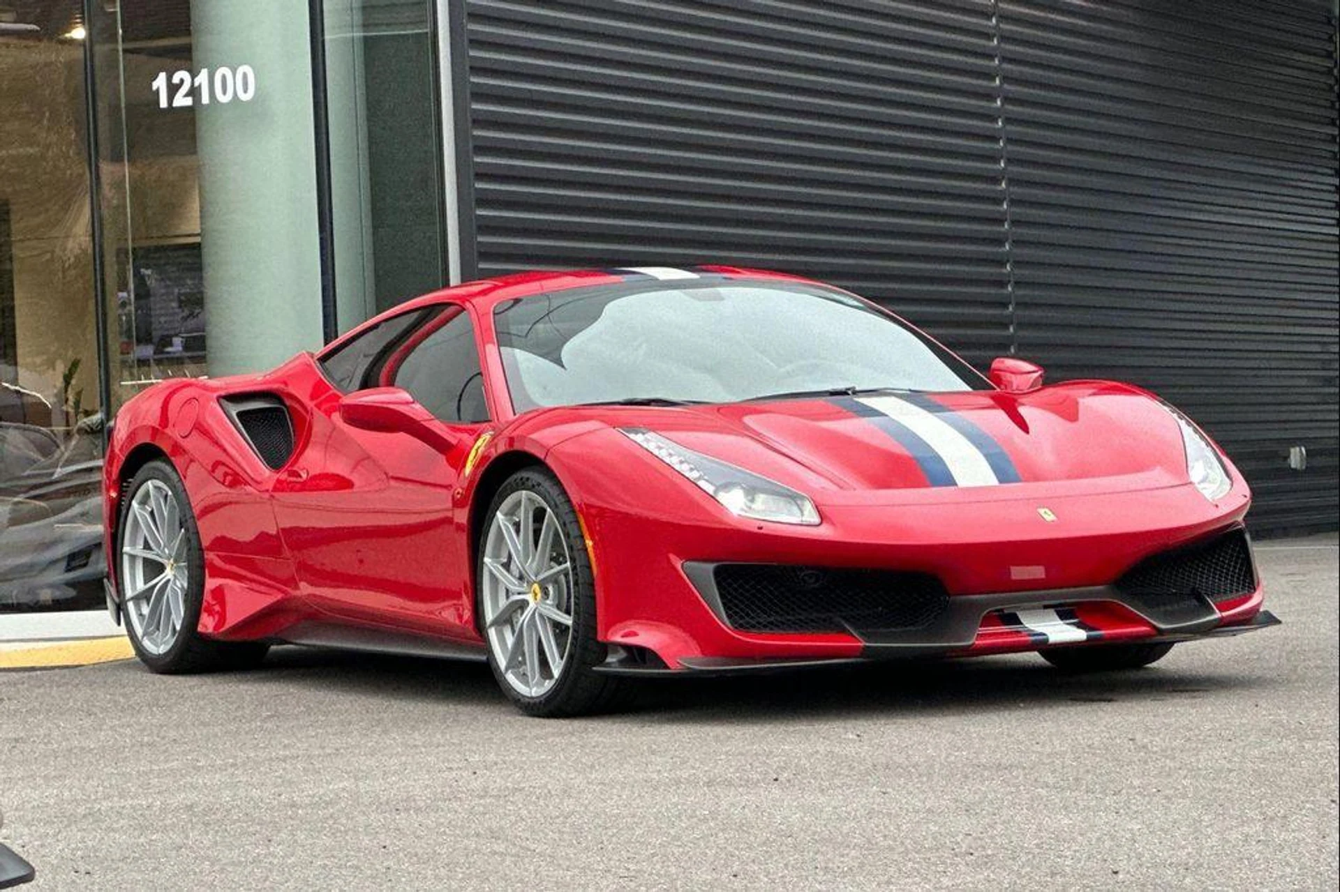 mph009_320554038_d_Km_9l_W_Tv_Gw_Qd3knj_f1_Emtg_a584eb5aeb