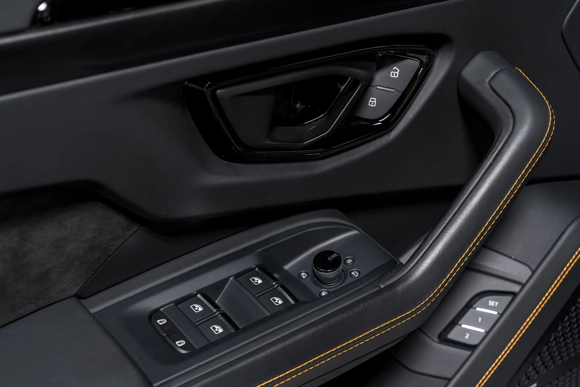 mph009_3208987917_3e00b15e2aeefe32398ea8e2f5eeed49x_e9e0a13a23