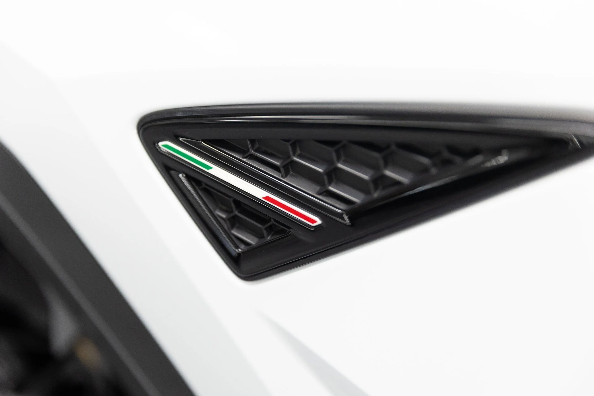 mph009_3217403025_01d8dc72e3e45a249f9f1e6e8424e0c2x_b99abe8951