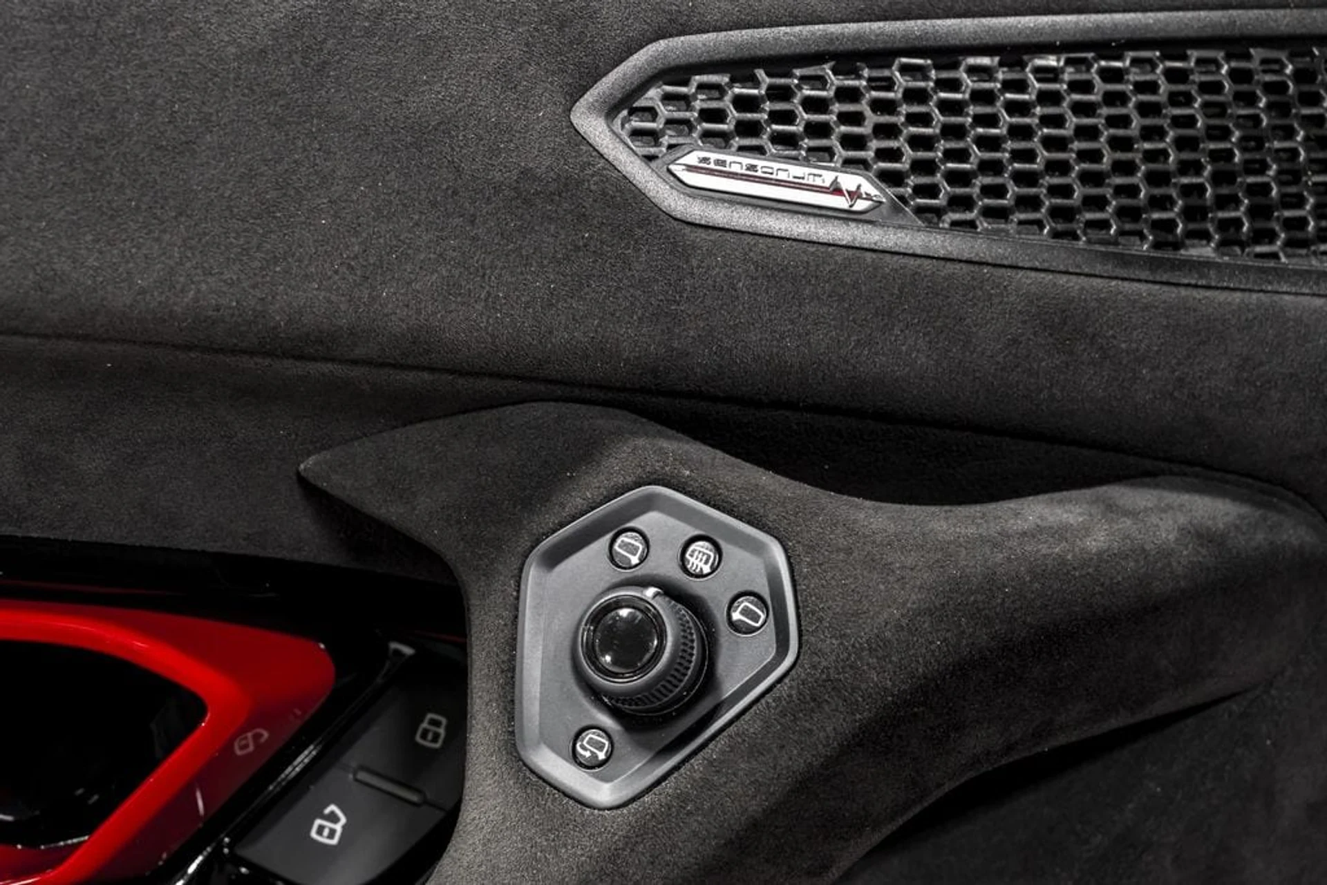 mph009_322093785_b2b014f898a40c51f734e103d1083e09x_26b8c959bb