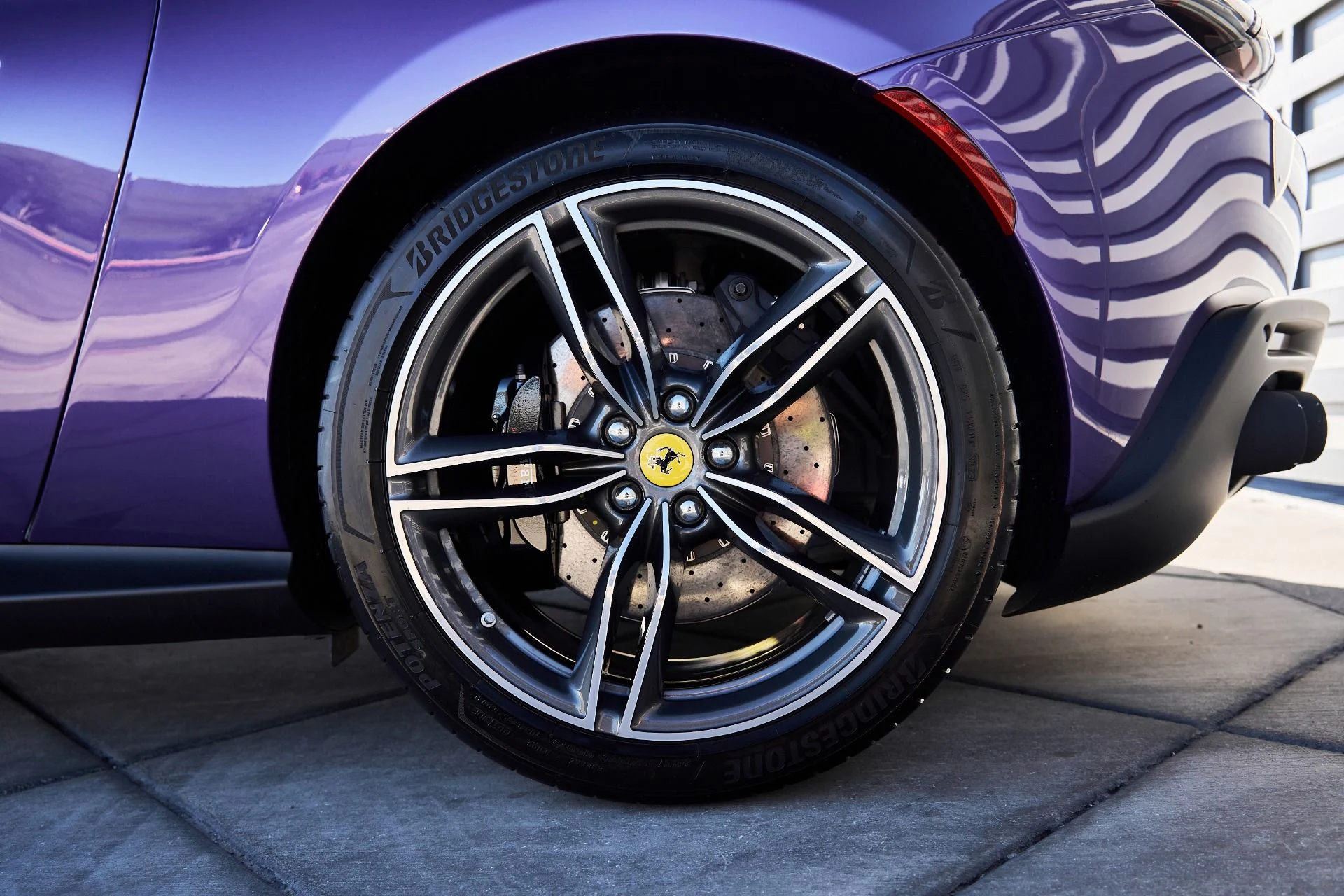 mph009_3225262875_Used_2024_Ferrari_Roma_Base_1762022528_edd4884b0b