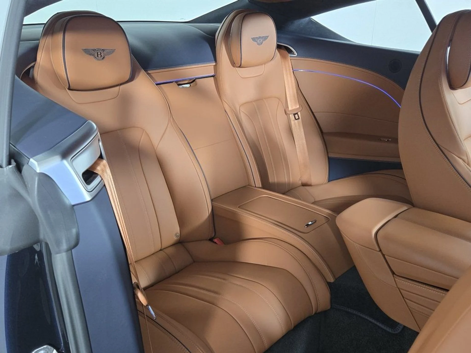 mph009_3227587157_ad98b1c1b27246a9a239a4714fc05756_f3527fbcc6