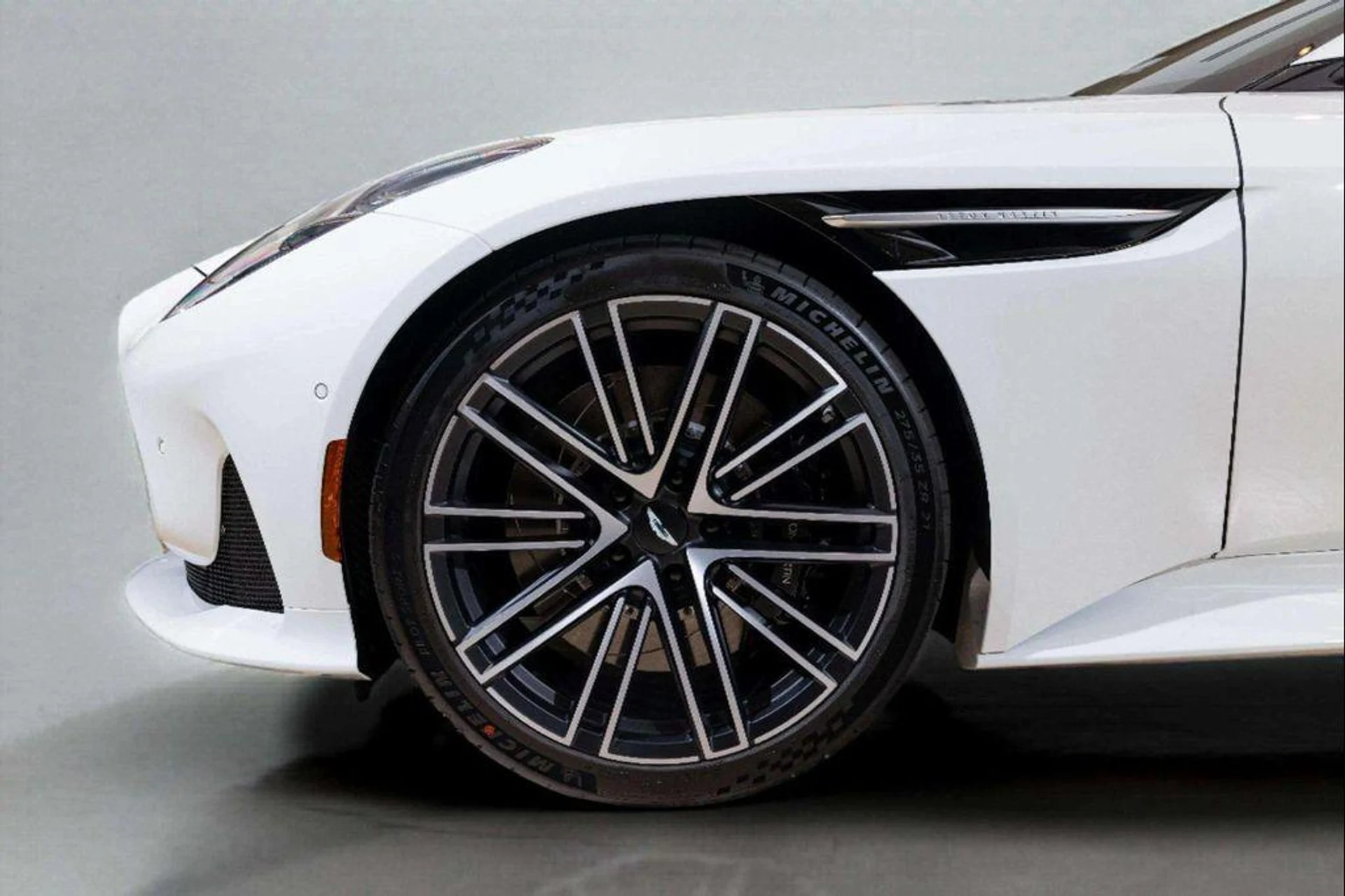 mph009_3228956022_4_Lc_Bk_N9q_FPTW_Hf_S8_Kl_PHADVNVV_4_50b3fdf8f3