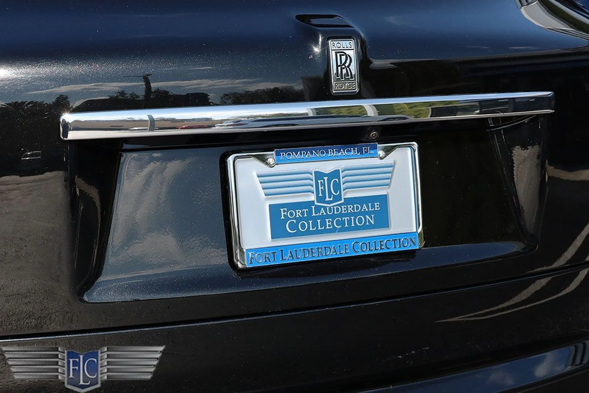 mph009_3234393080_used_2022_rolls_royce_cullinan_sportutility_6305_22954995_10_1024_7628c95e8d