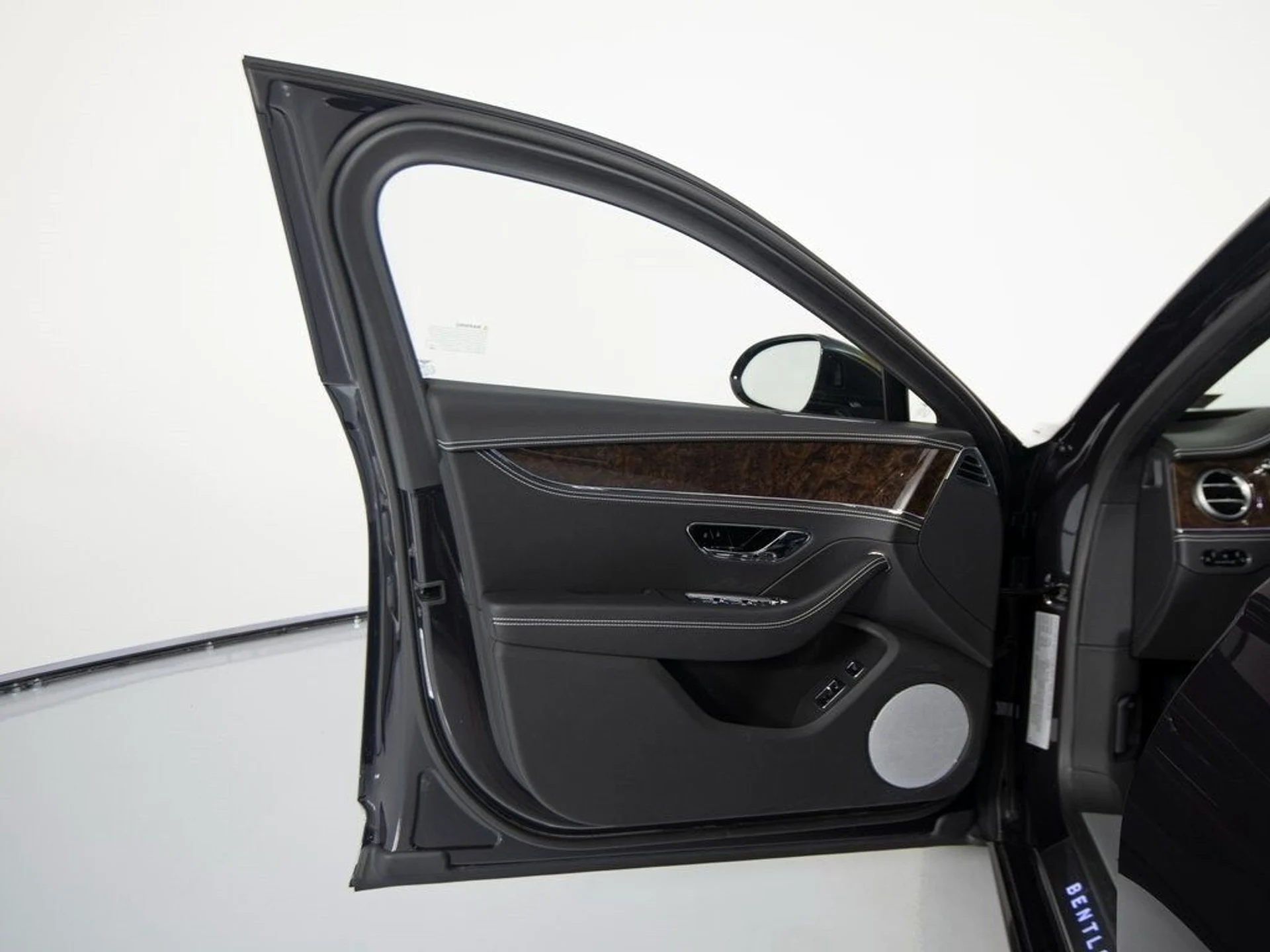 mph009_3237874334_3d49aaefa34243f7a5049901b7e7d4d3x_2910081c7a