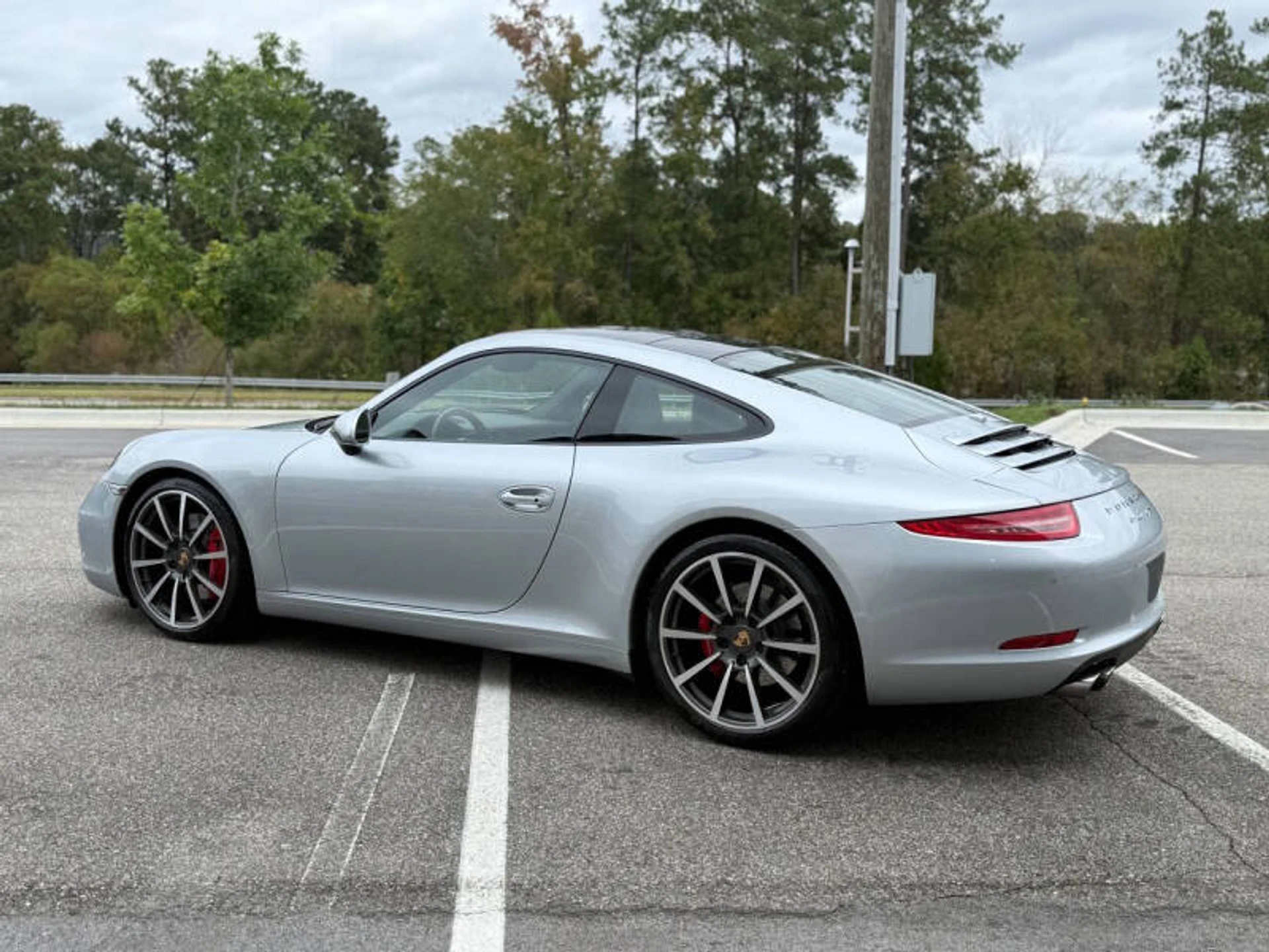 mph009_3249153108_2014_porsche_911_carrera_s_2dr_coupe_45a541951c