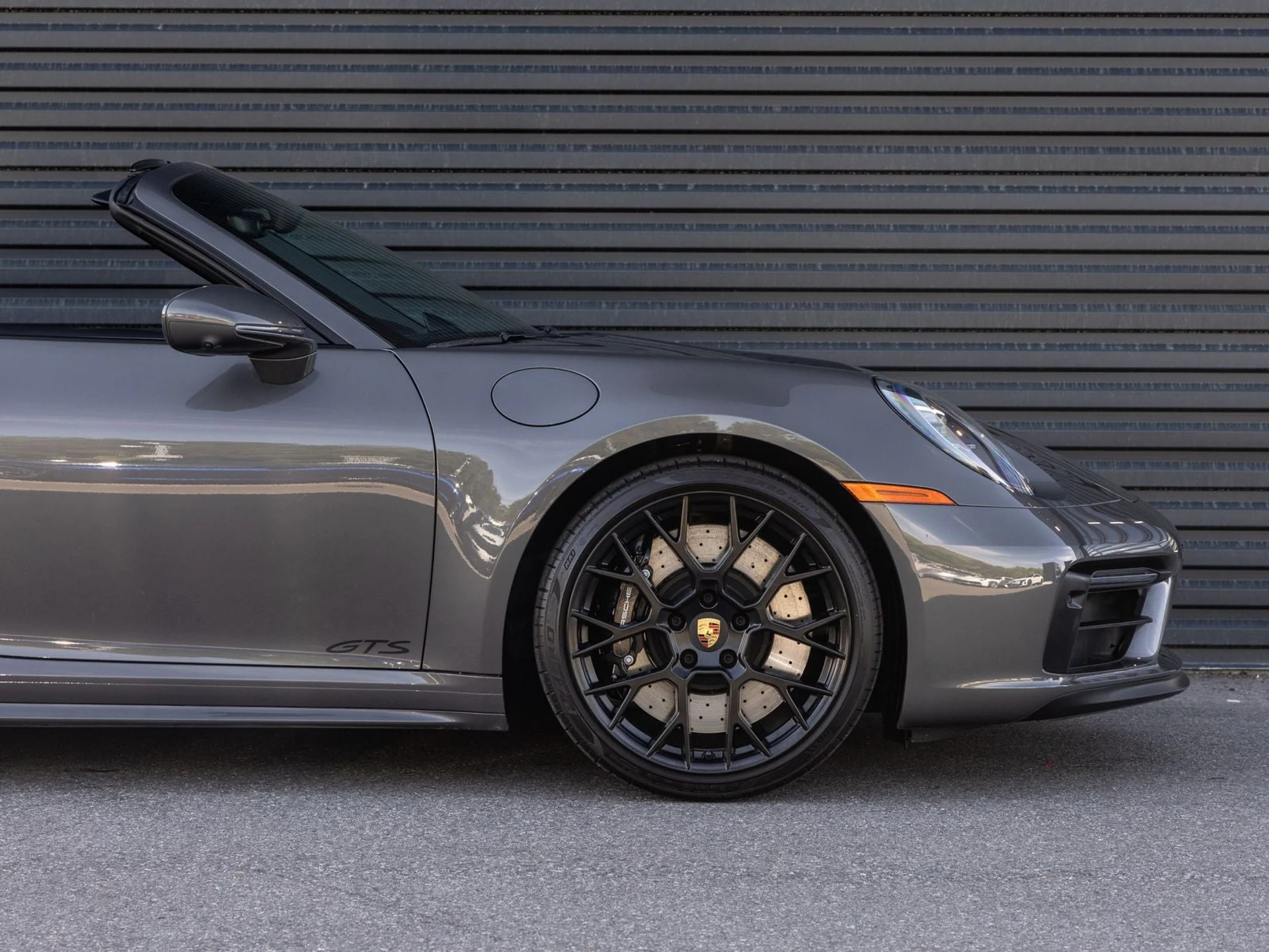 mph009_3253708433_10_0477e01de8