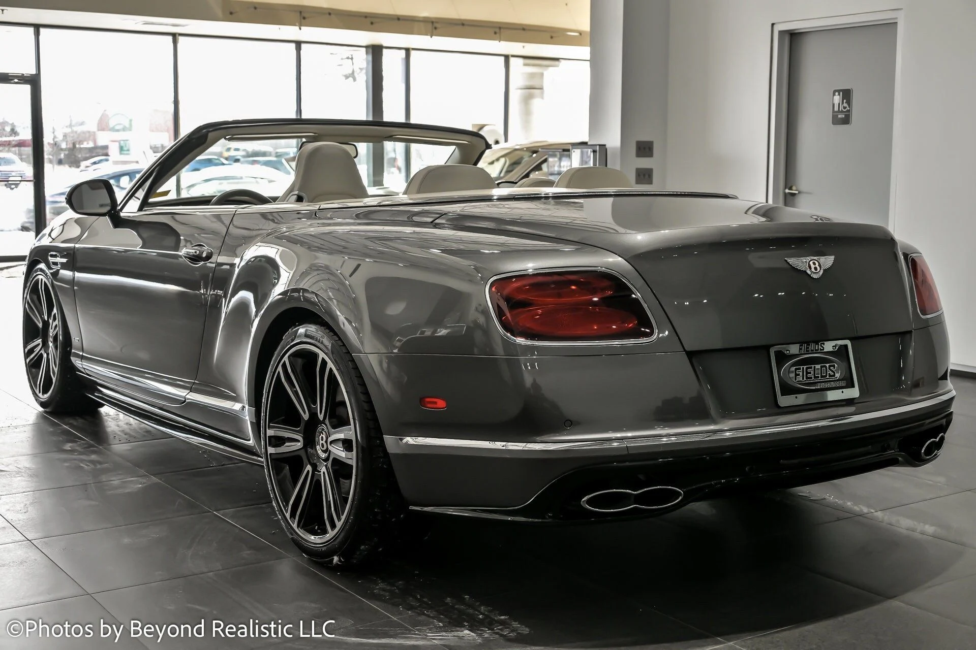 mph009_3254748907_7cf7f4b066c8e72632d404df54b6c91cx_0f77dda65a