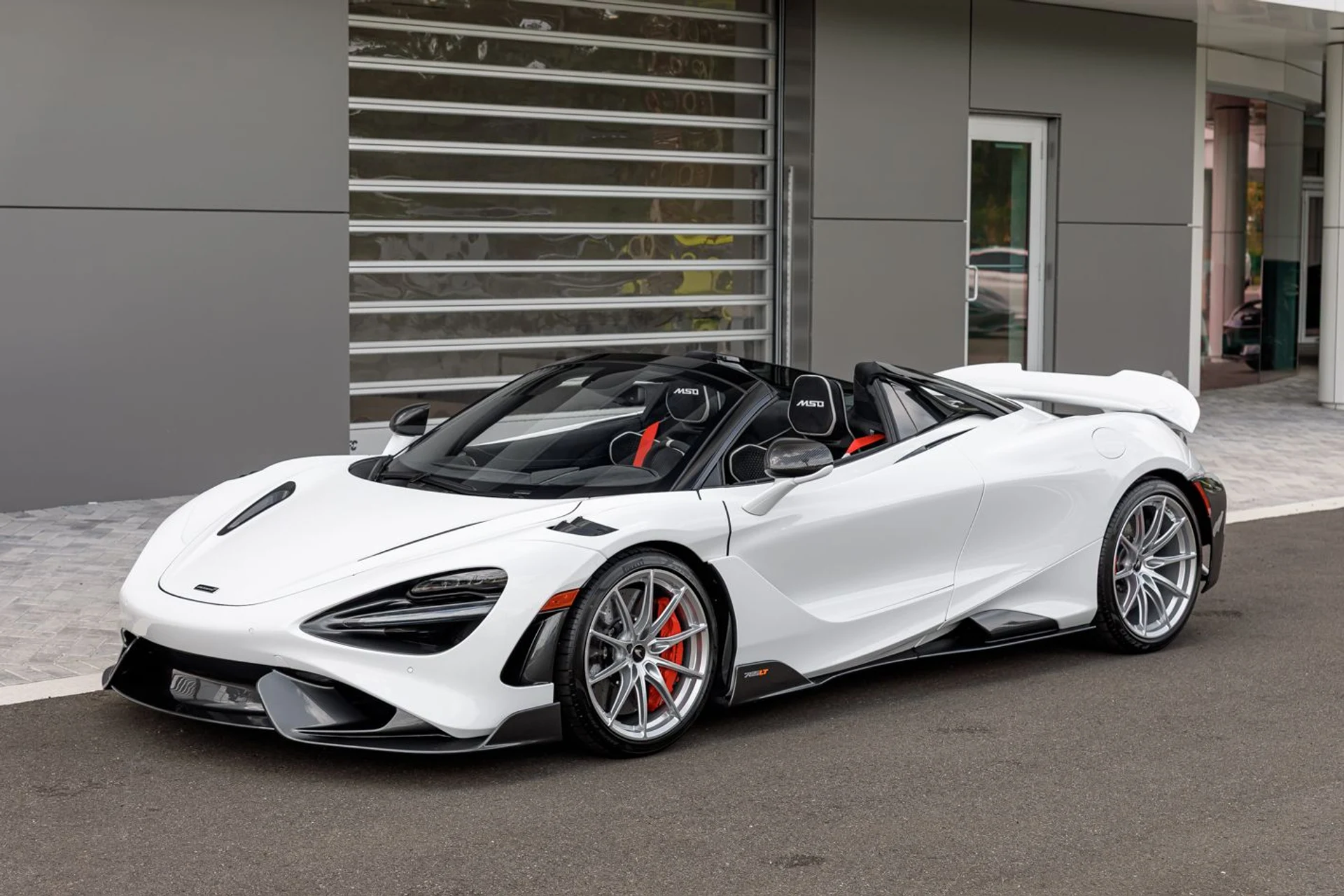 mph009_3265342790_Used_2022_Mc_Laren_765_LT_Spider_796bad0724