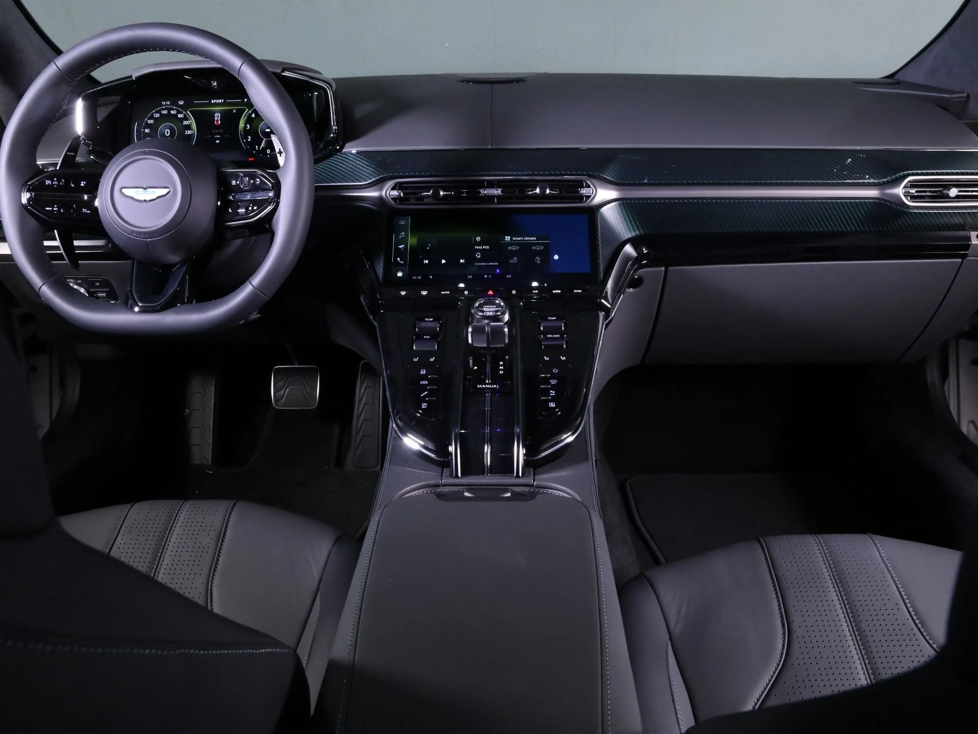 mph009_3293224240_New_2025_Aston_Martin_Vantage_1758482523_221e2e4e6c