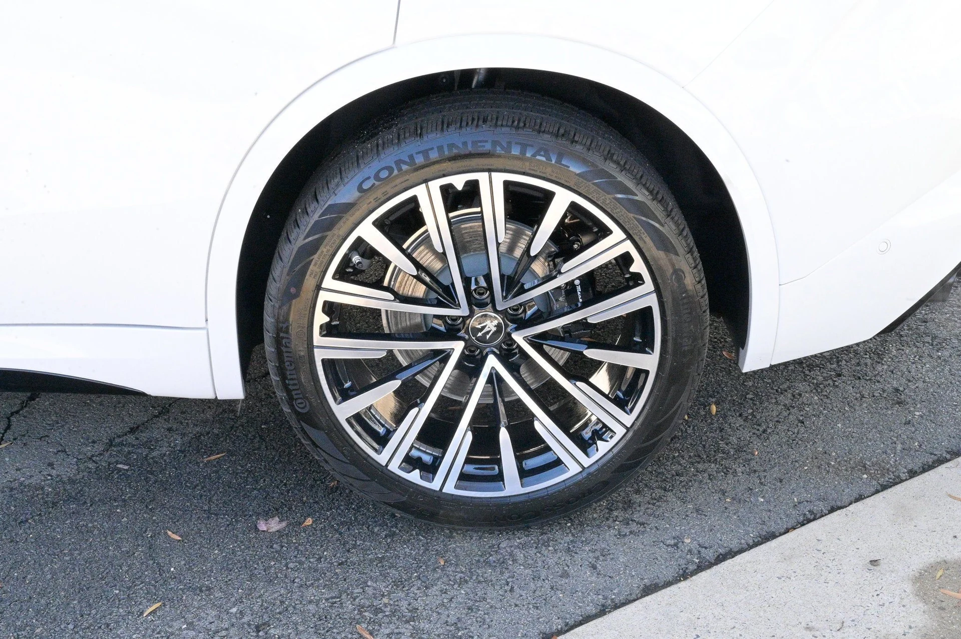 mph009_3300536201_3863bab3ccb541a99eaf5f77e65a45ef_6dd06056aa