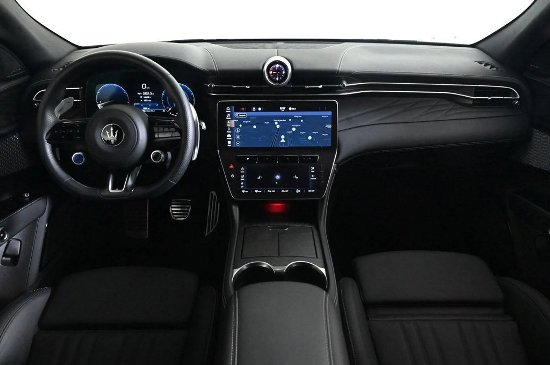 mph009_3302477494_used_2025_maserati_grecale_modena_11350_22967686_9_1024_48bc2ad099