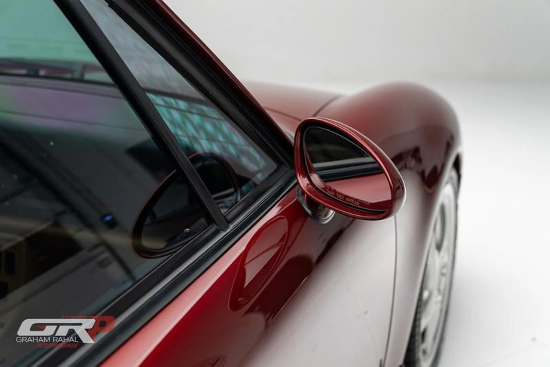 mph009_3307108732_DDE_73_C89_1_A8_C_4_F67_967_E_19_FD_3_F8_E13_C8_1825c21cf4