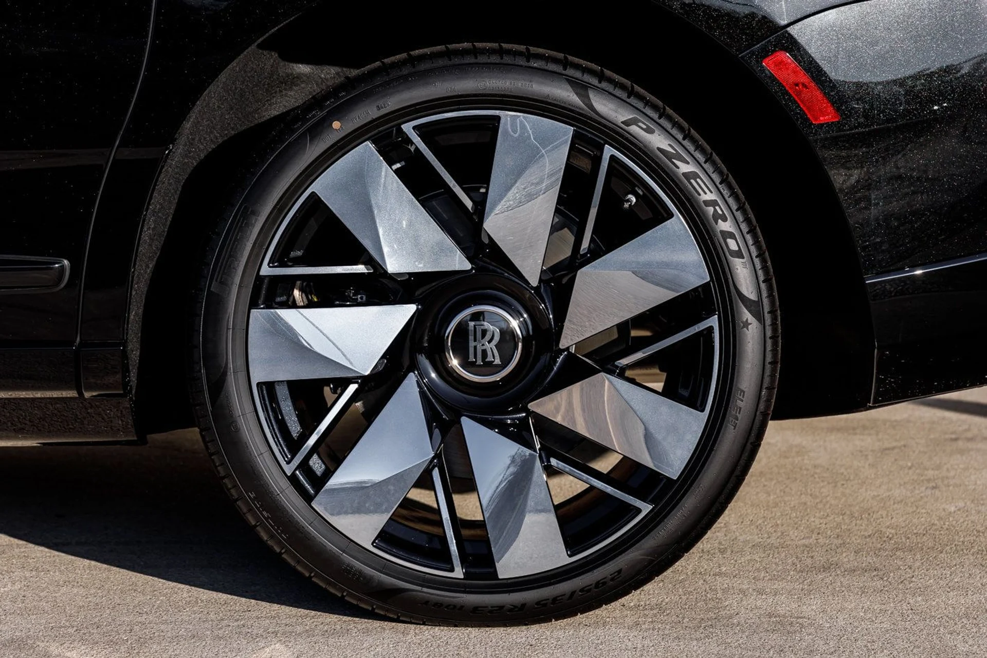 mph009_3308023362_0ed1ff64461b105a346eb70a05d519f4x_7c676270b1