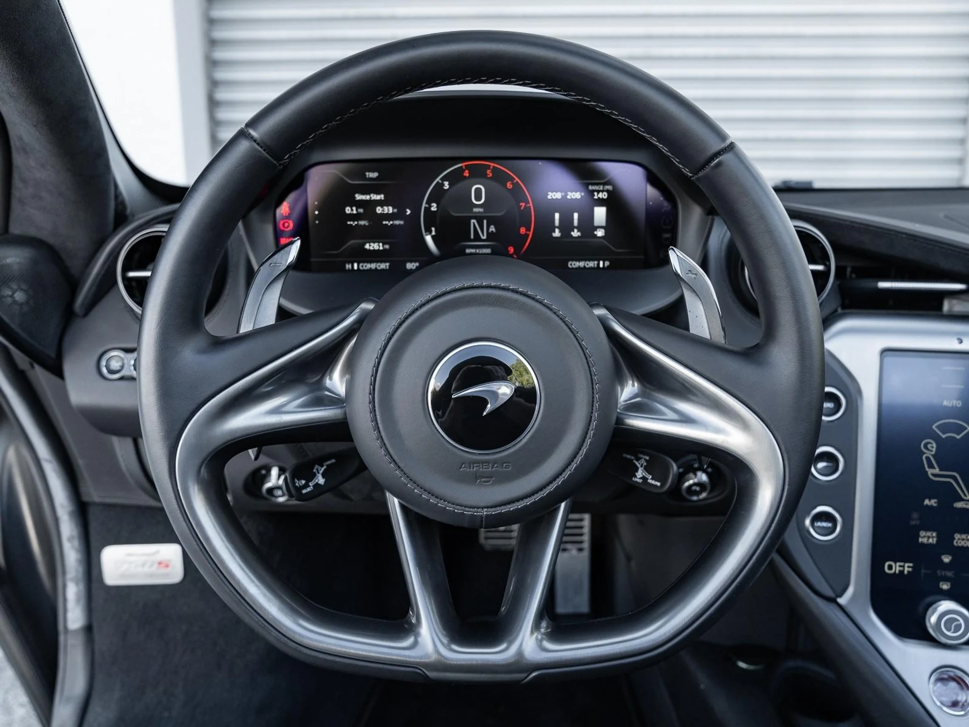 mph009_3309553847_Used_2024_Mc_Laren_750_S_1763507137_1c1a7cae59