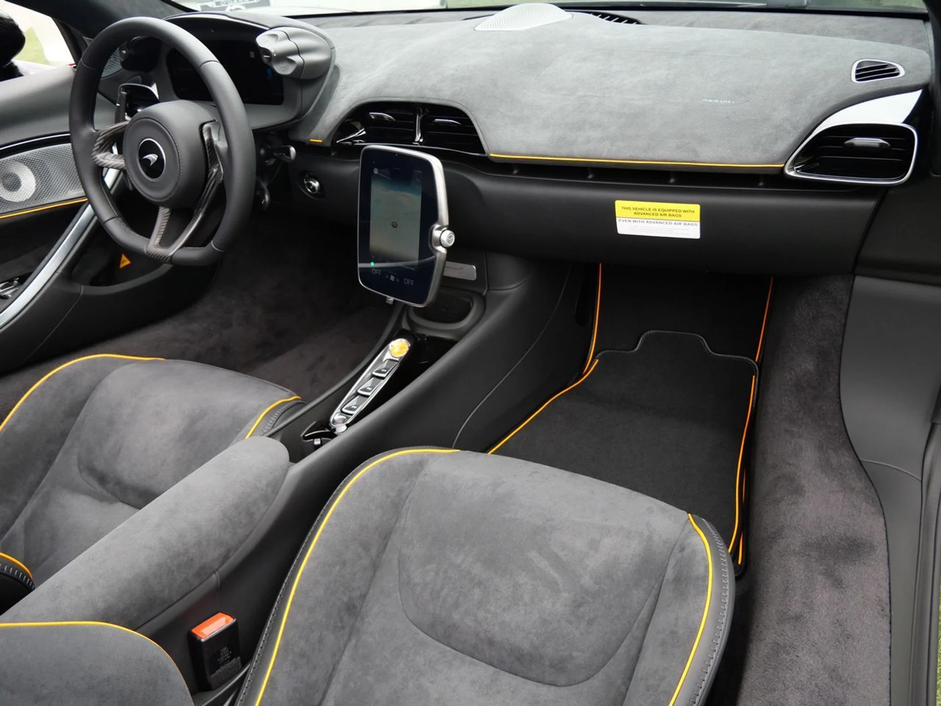 mph009_3311978629_2c0af720d8091a2159968cc62b3c951ax_6b319e26b4