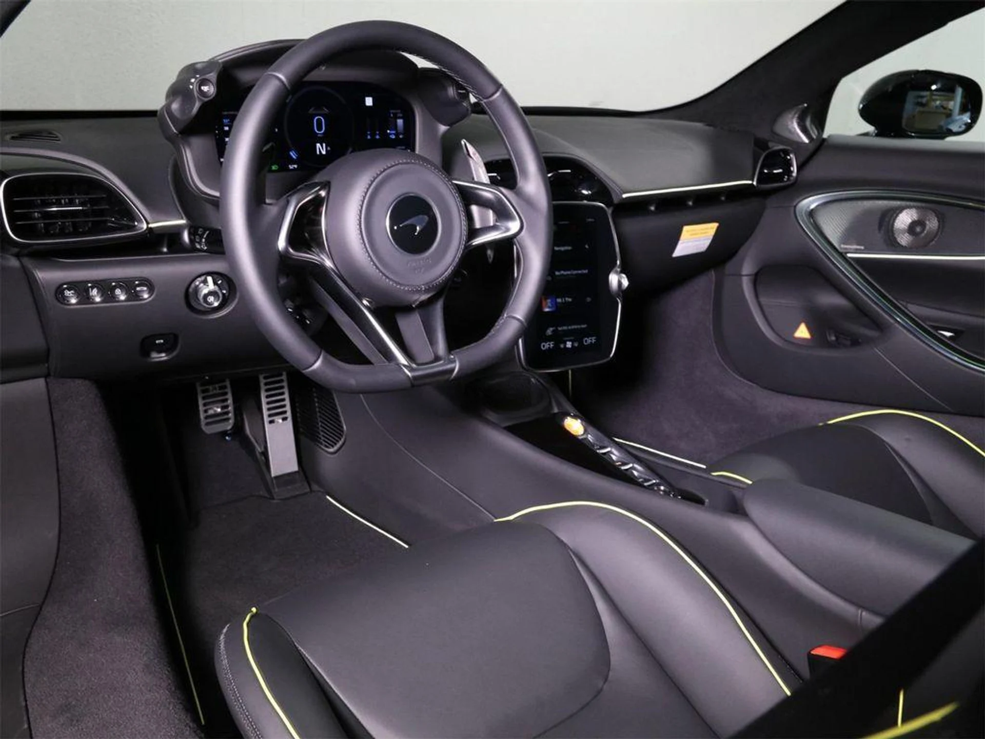 mph009_3312653408_c51_X_Pt_Prsu_Ip_eg_Npy_VW_1_Q_95_Ro_f005610847