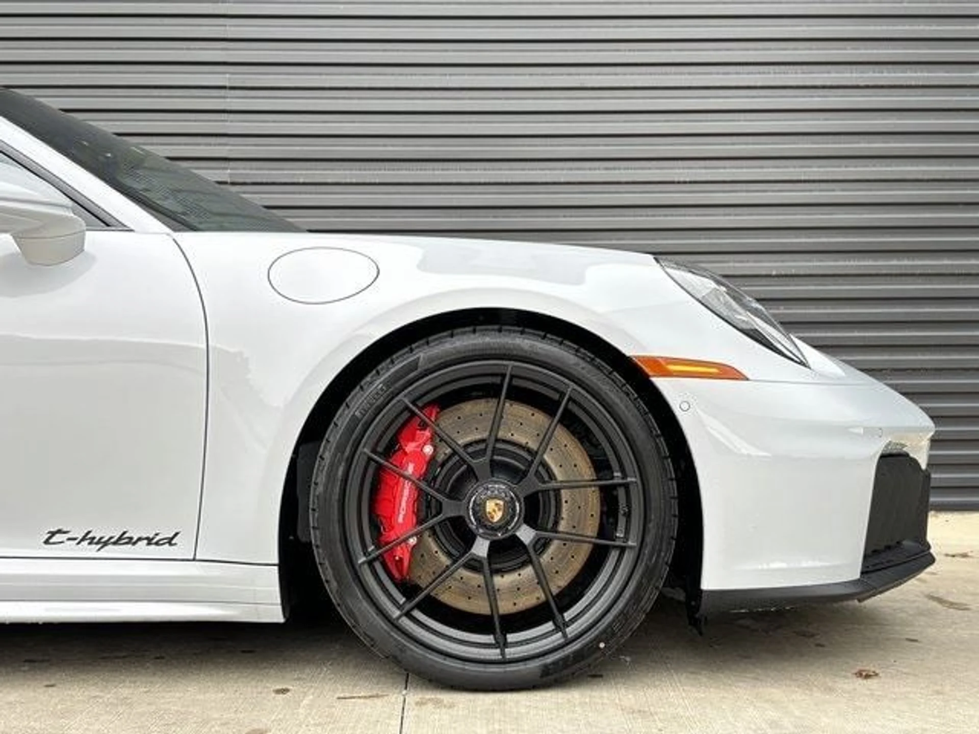 mph009_3325967155_2038edcd8dccf7a37f9a3ddd9d6fd51cx_5c9f1a710e